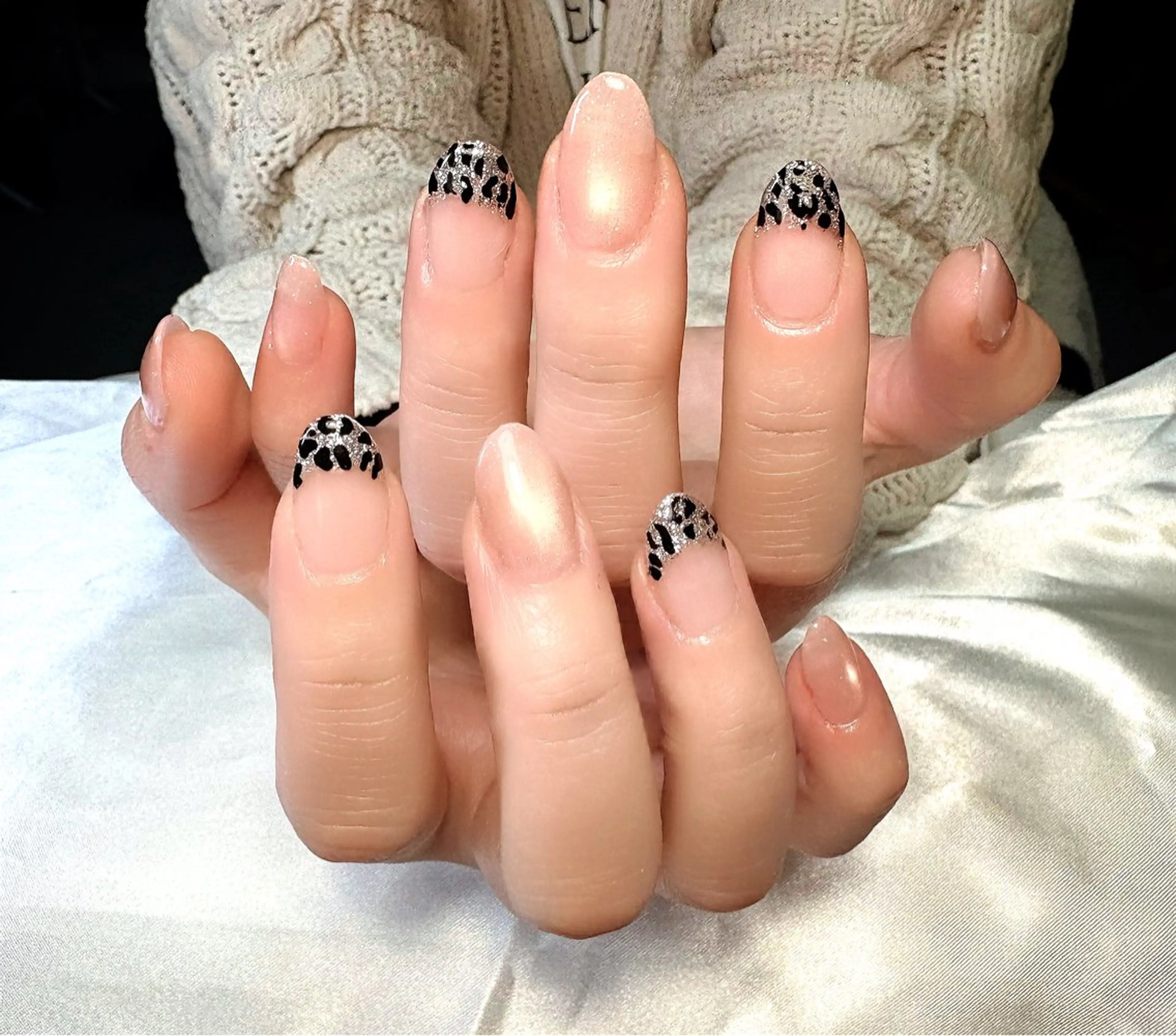 ネイル 持ち込み ハンドネイル ネイルサロン Roiのネイルデザイン