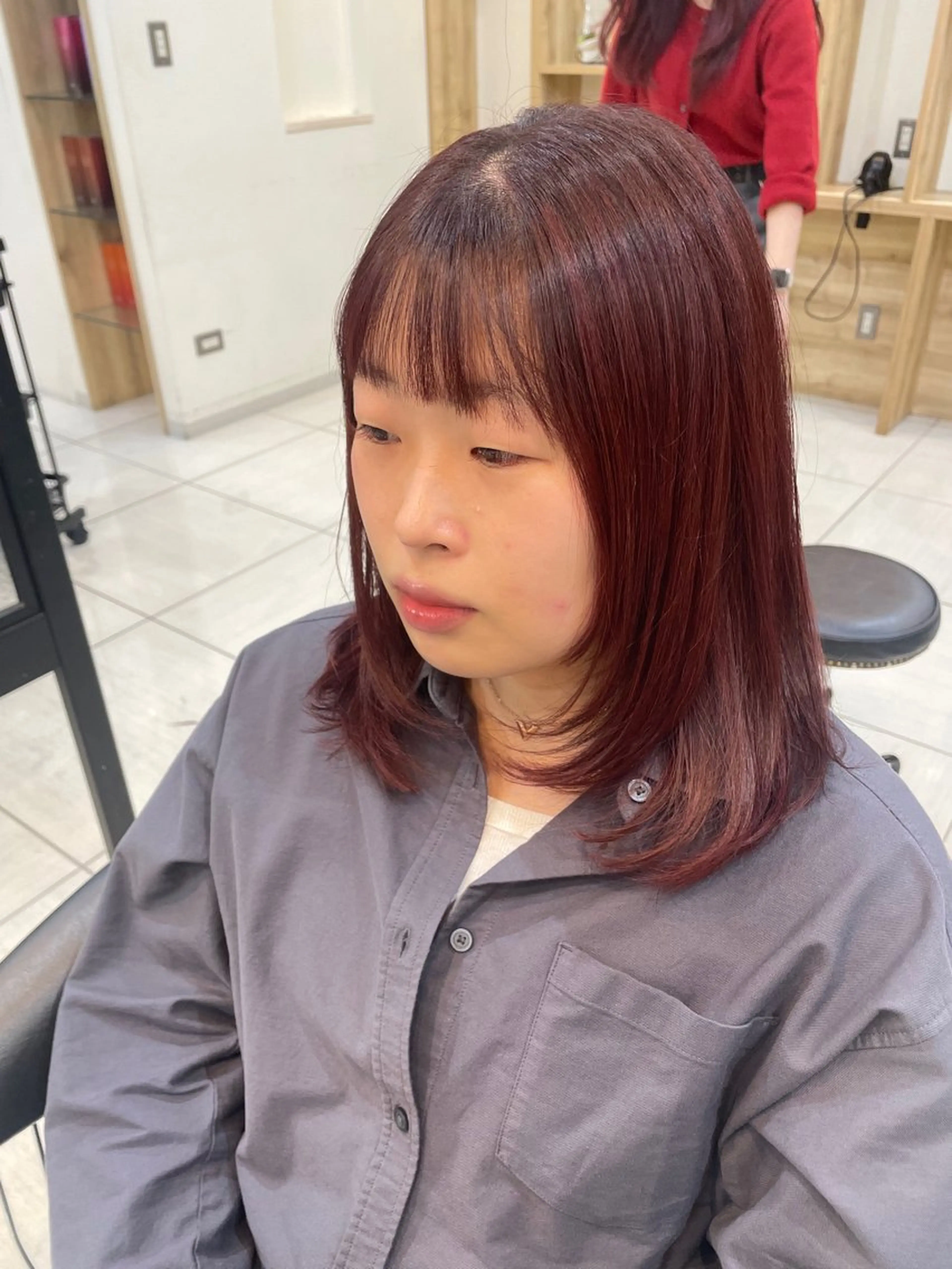 セミロング カラー ハイライトカラー レッドカラー ハイライト レイヤーカット カット ヘアカラー 田野倉NEXT店 美髪ニストのヘアスタイル