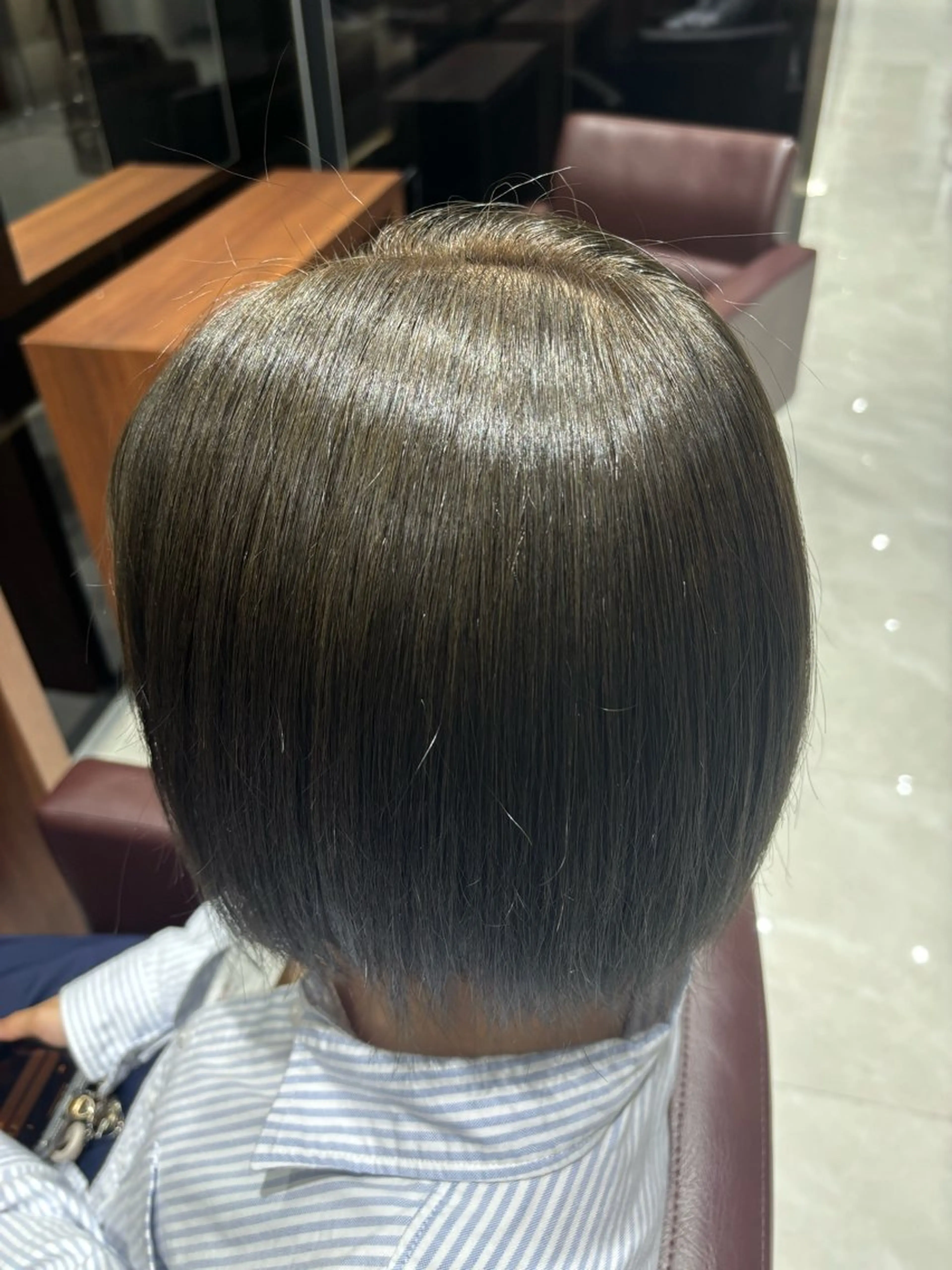 ショート カラー 透明感カラー トリートメント ヘアカラー ねね🦖 /ブリーチカラーのヘアスタイル