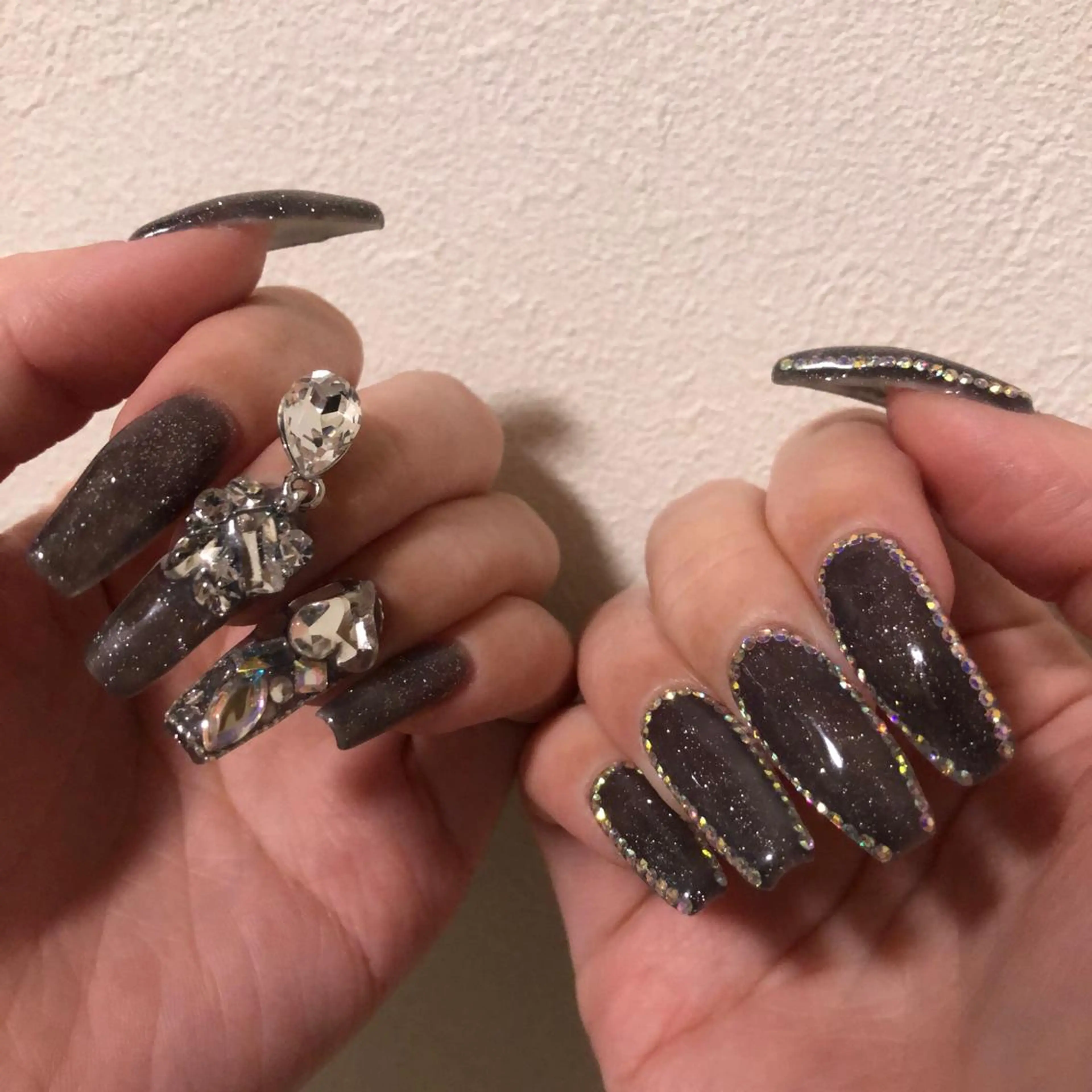 ネイル ハンドネイル ViViA momokaのネイルデザイン