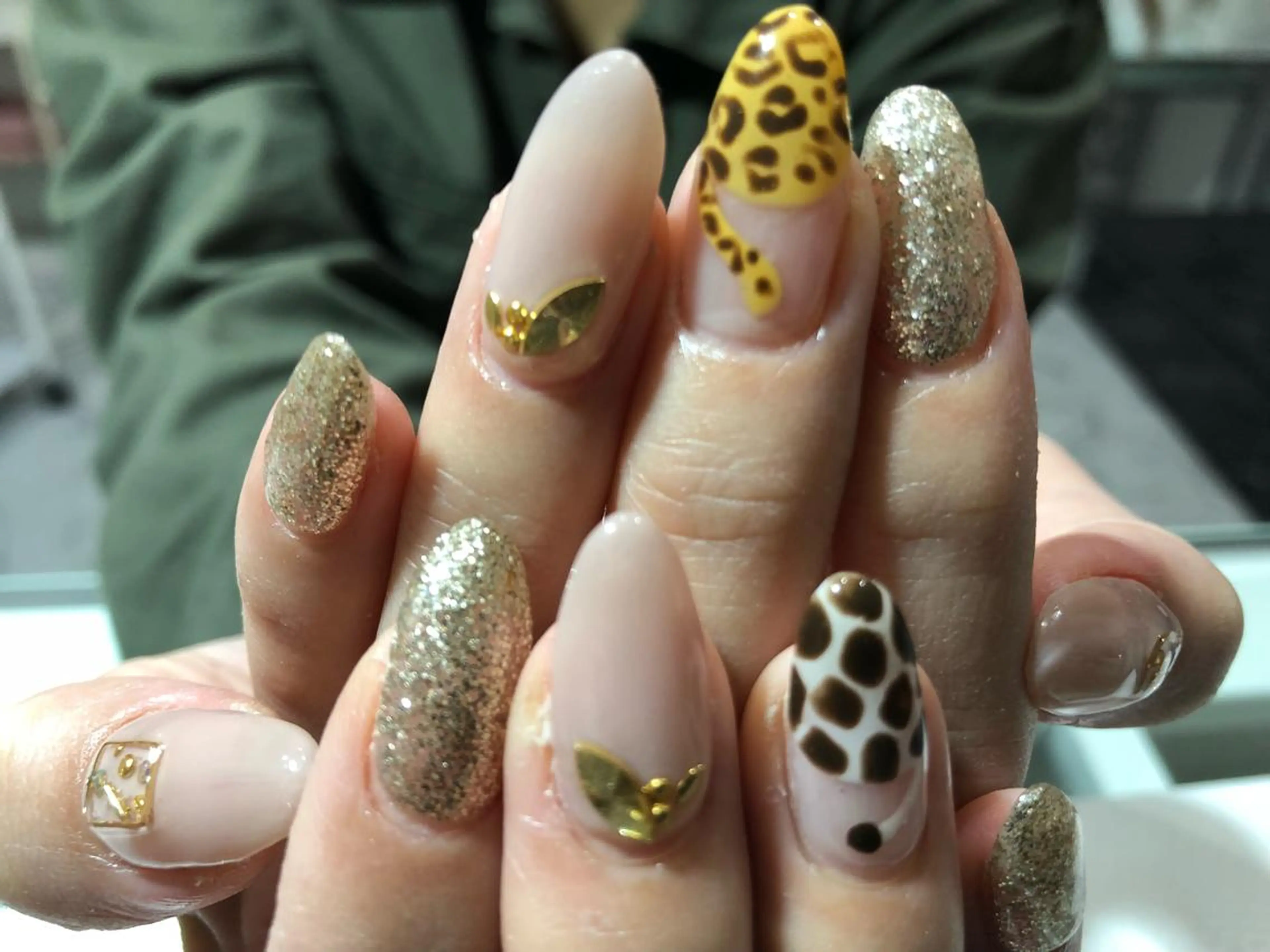 ネイル ハンドネイル J. NAILのネイルデザイン