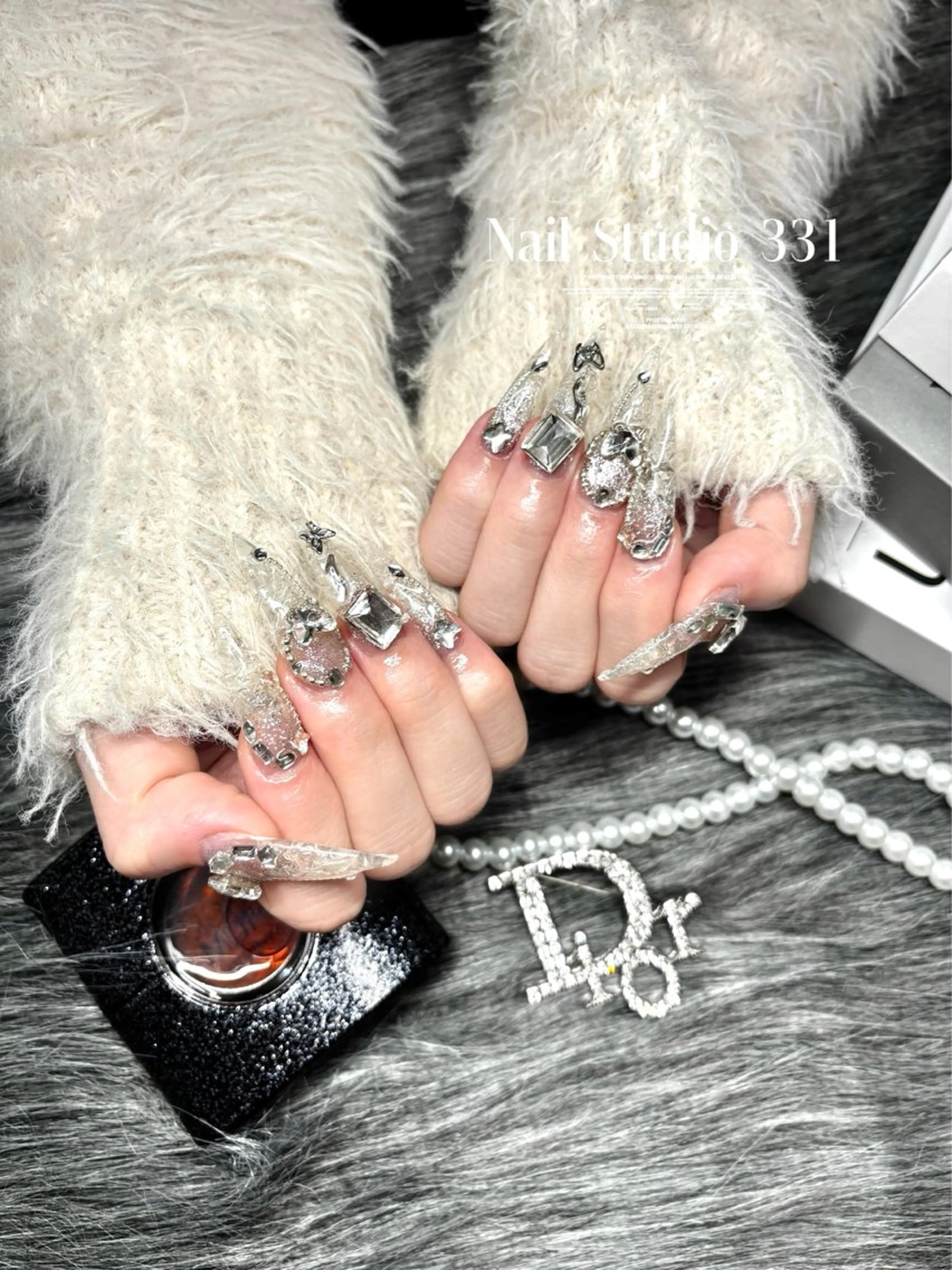 ネイル ロングネイル ワンホンネイル ハンドネイル Nail Studio 331のネイルデザイン