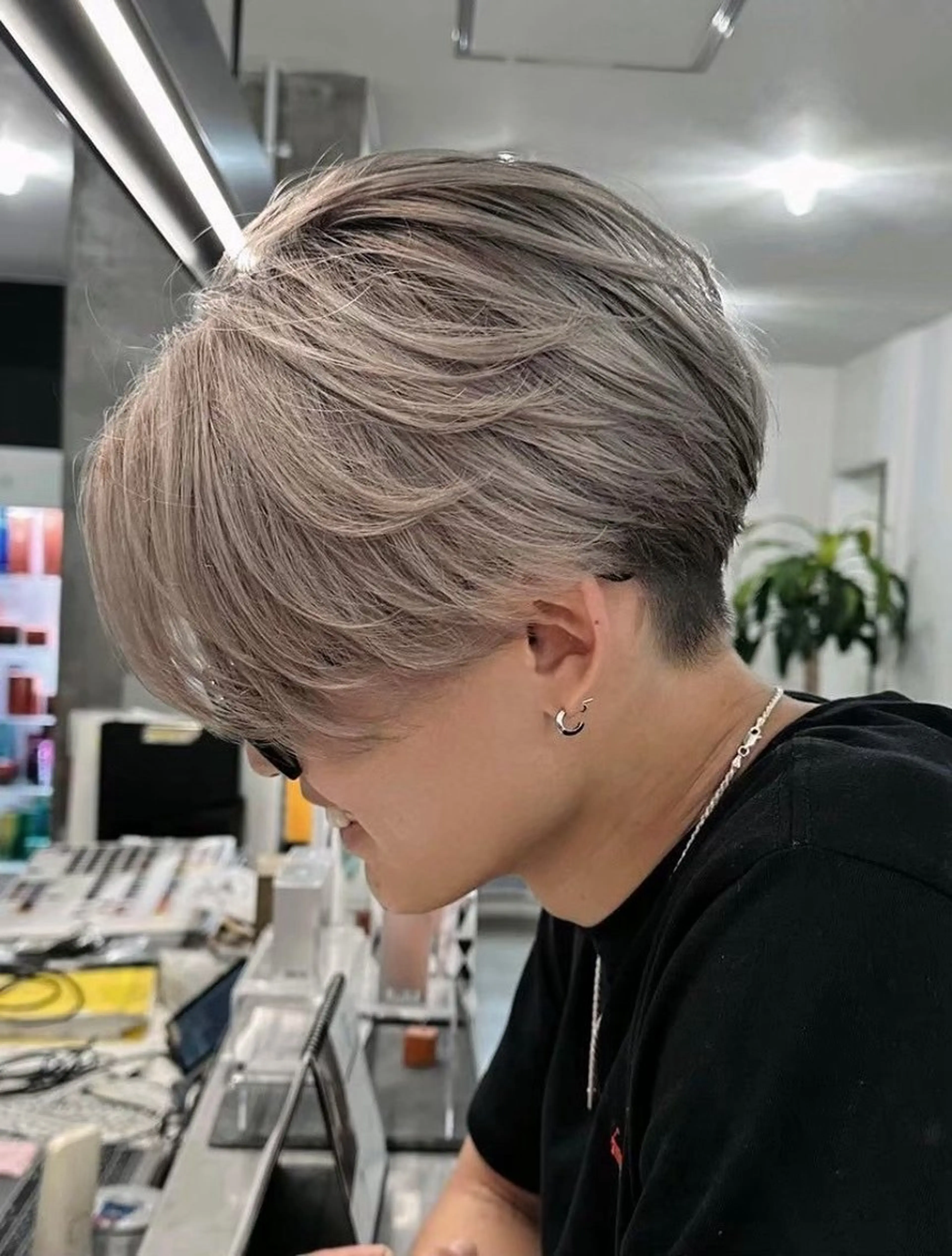 ショート 林 奏音のヘアスタイル
