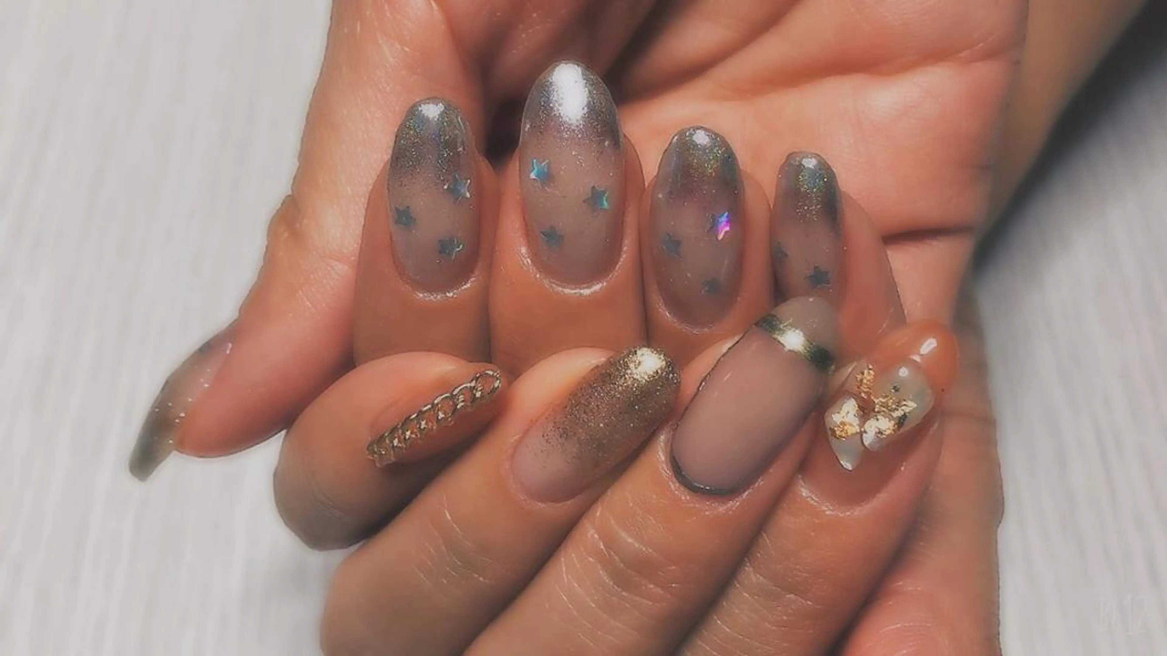 ネイル mayu 𓃠のネイルデザイン