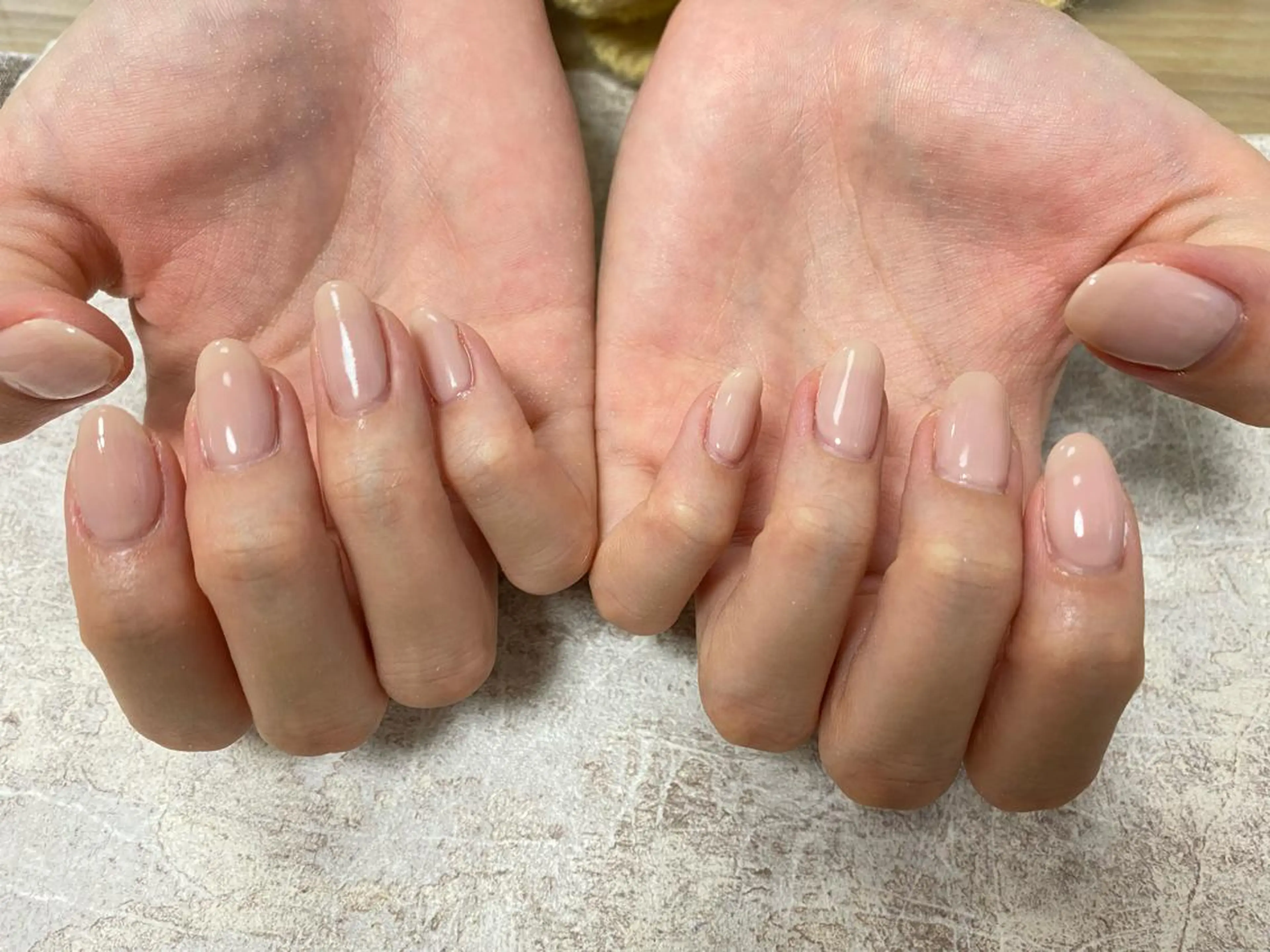 ネイル ワンカラーネイル ハンドネイル mogunail &blowのネイルデザイン