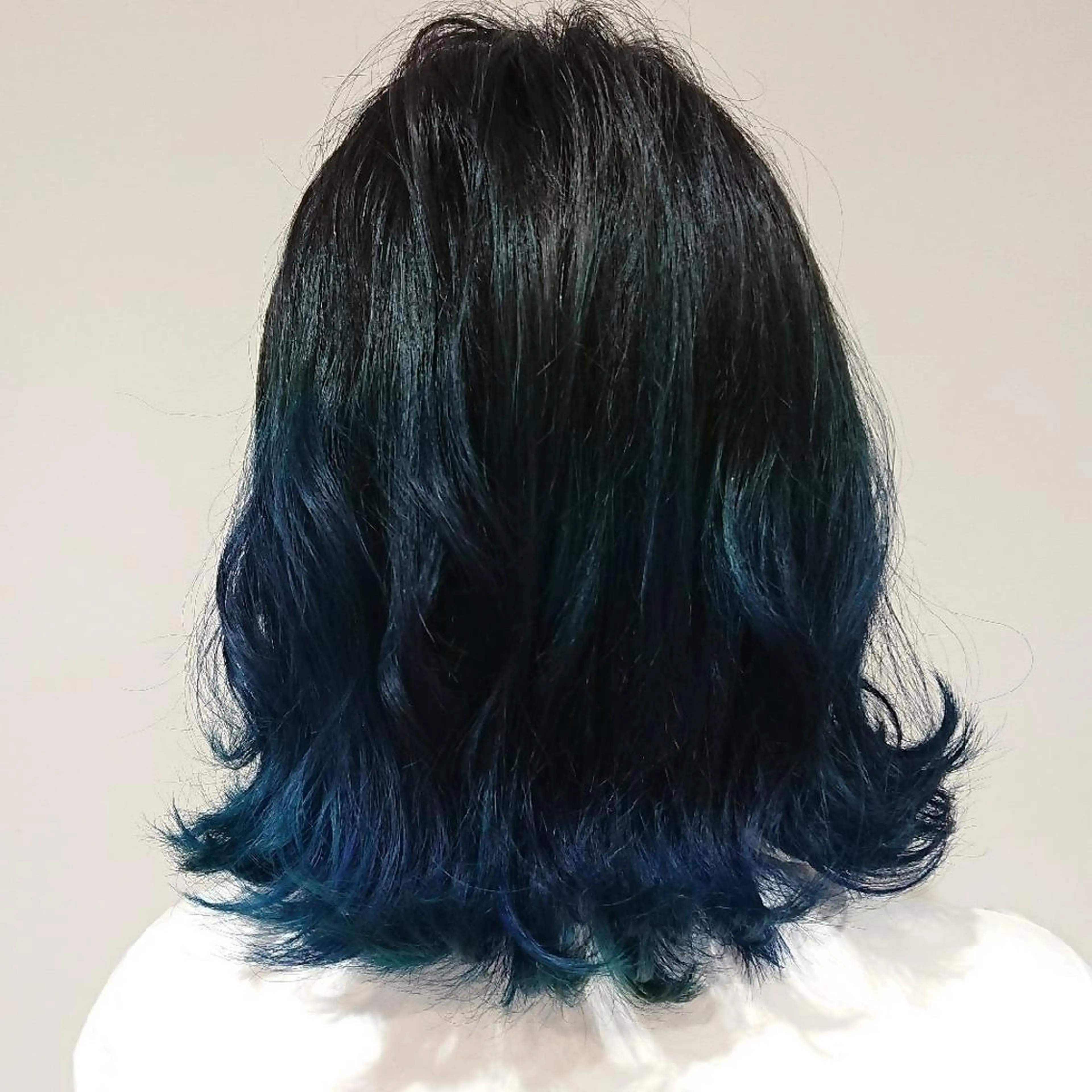 カラー ヘアカラー トリートメント ブリーチ/ヘアケア/ 艶髪/イギチハルのヘアスタイル