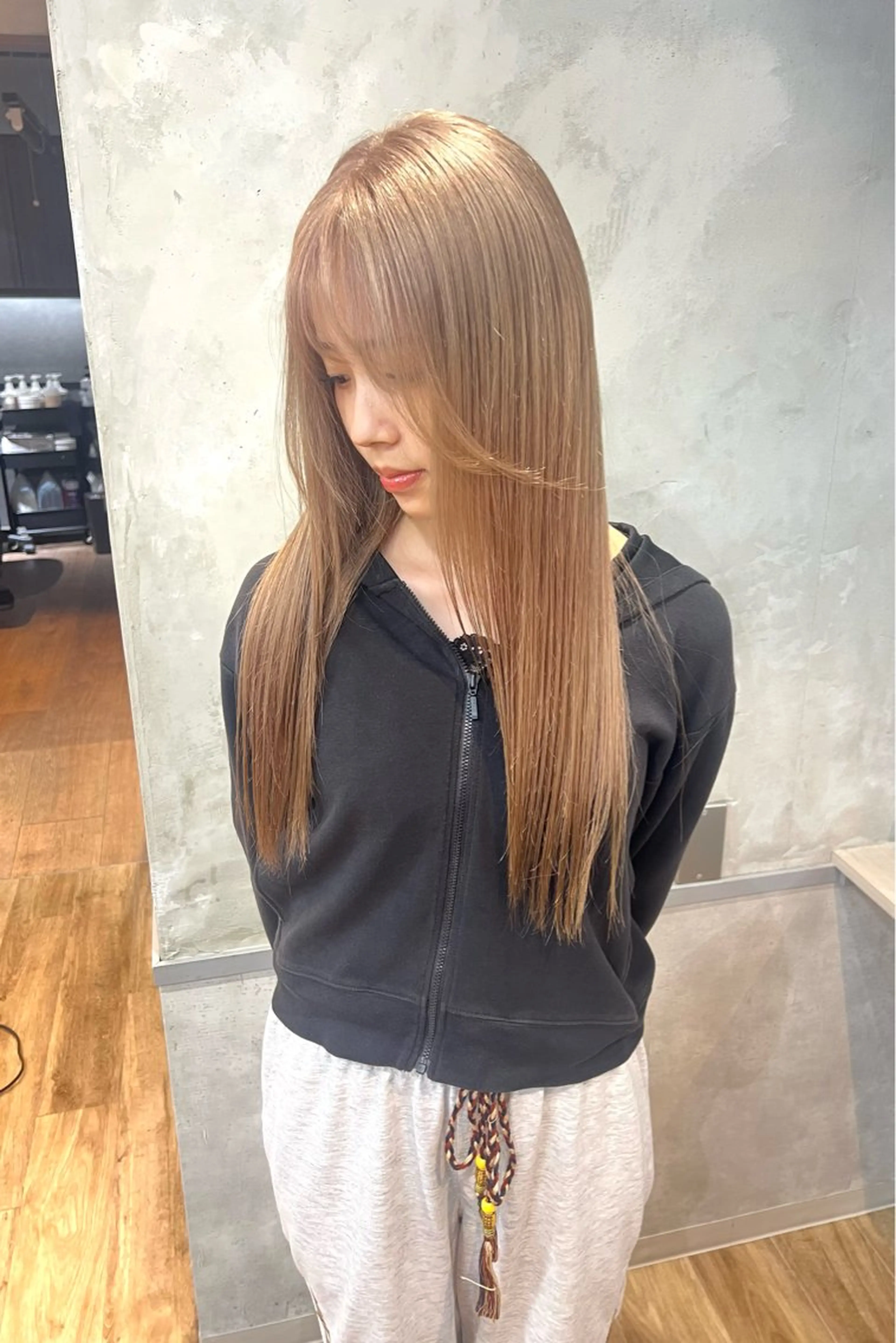 ロング カラー ヘアカラー トリートメント AIRI/難波/ ハイトーン/髪質改善のヘアスタイル
