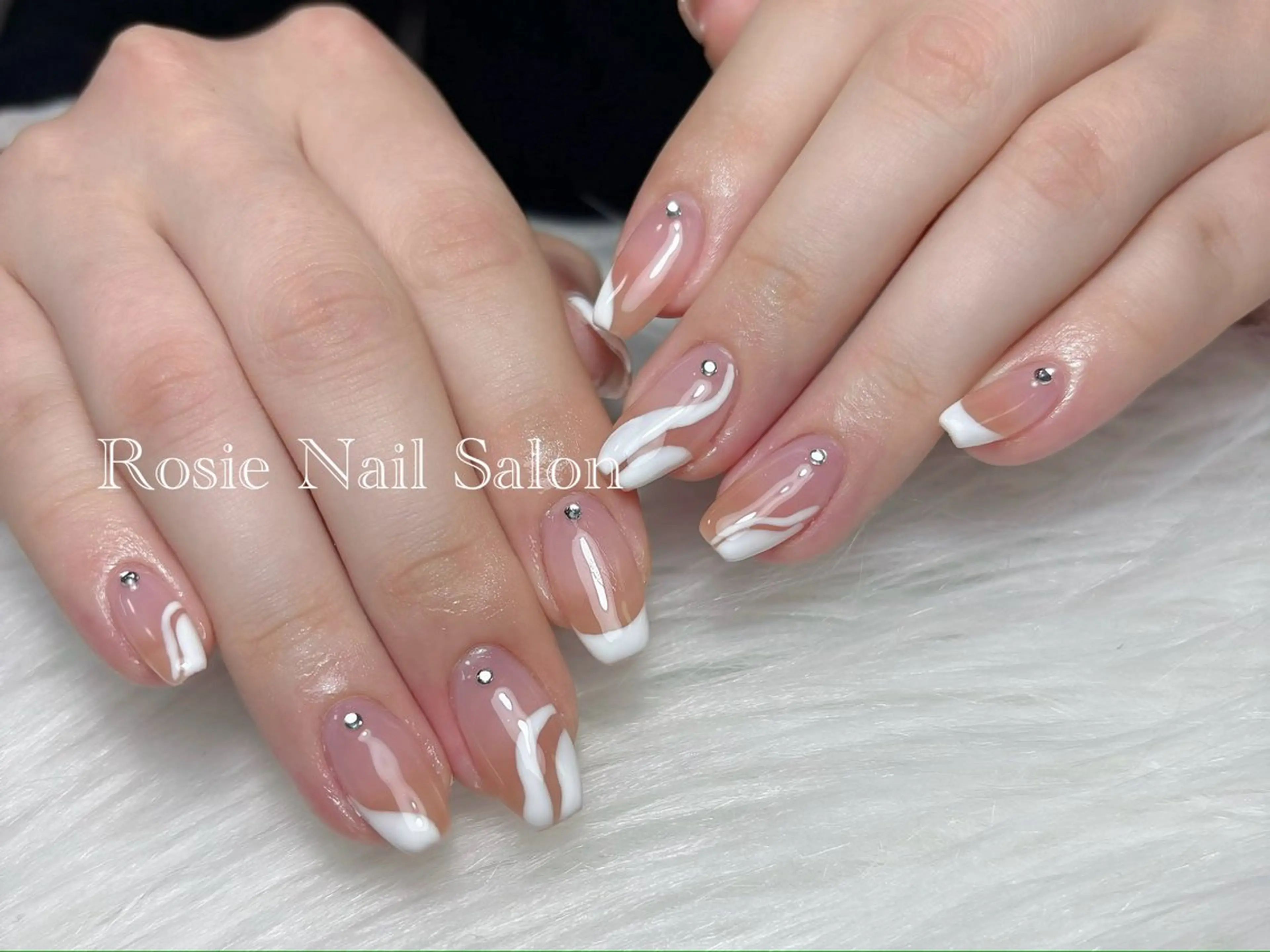 ネイル Rosie Nail サロン南越谷のネイルデザイン