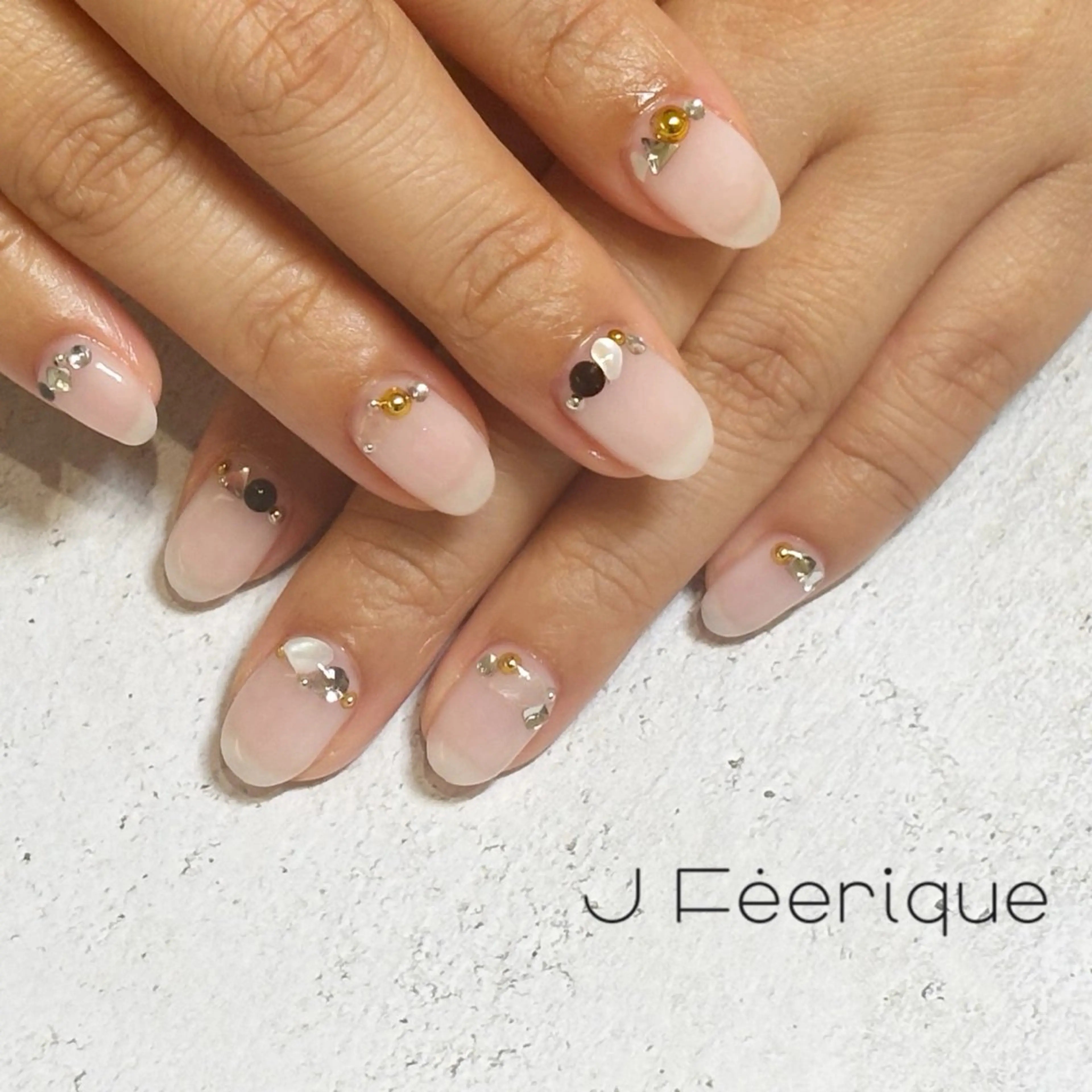 ネイル J Feerique ネイル/南森町のネイルデザイン