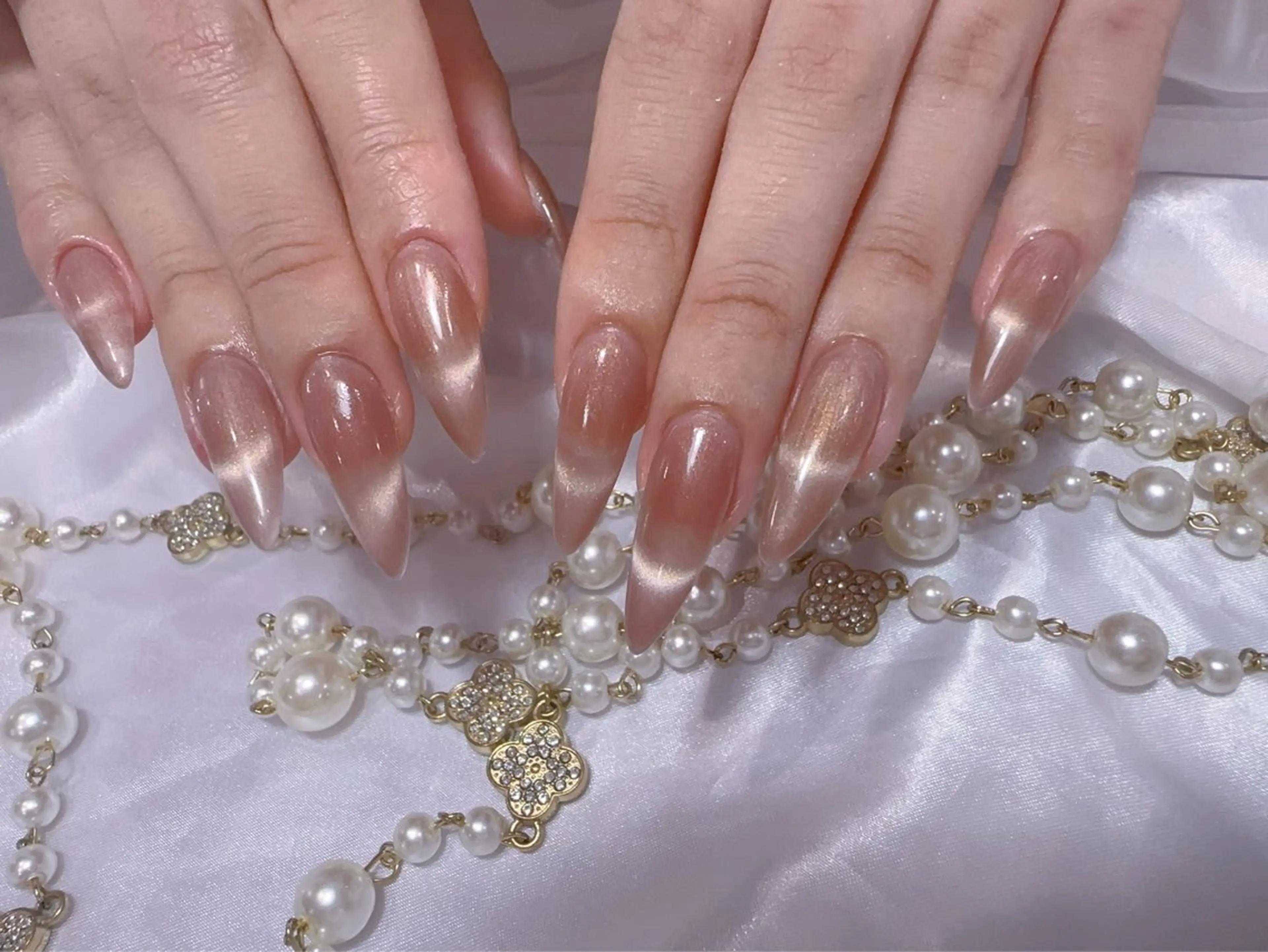 ネイル アートネイル フラッシュネイル フレンチネイル ジェルネイル ガラスフレンチ ハンドネイル You&Me Miyuのネイルデザイン