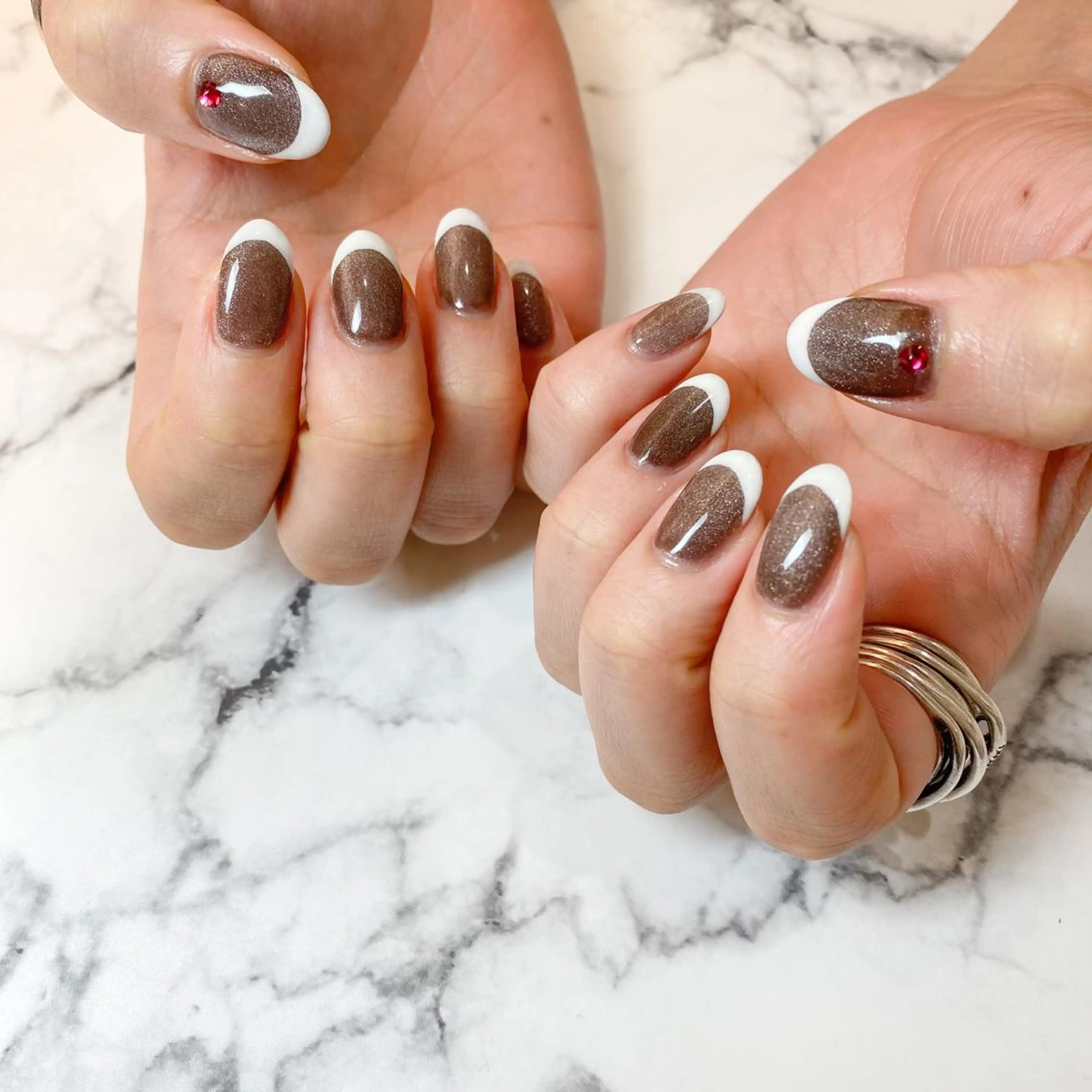 ネイル フレンチネイル マグネットネイル タカハシ ☆パラジェルのネイルデザイン