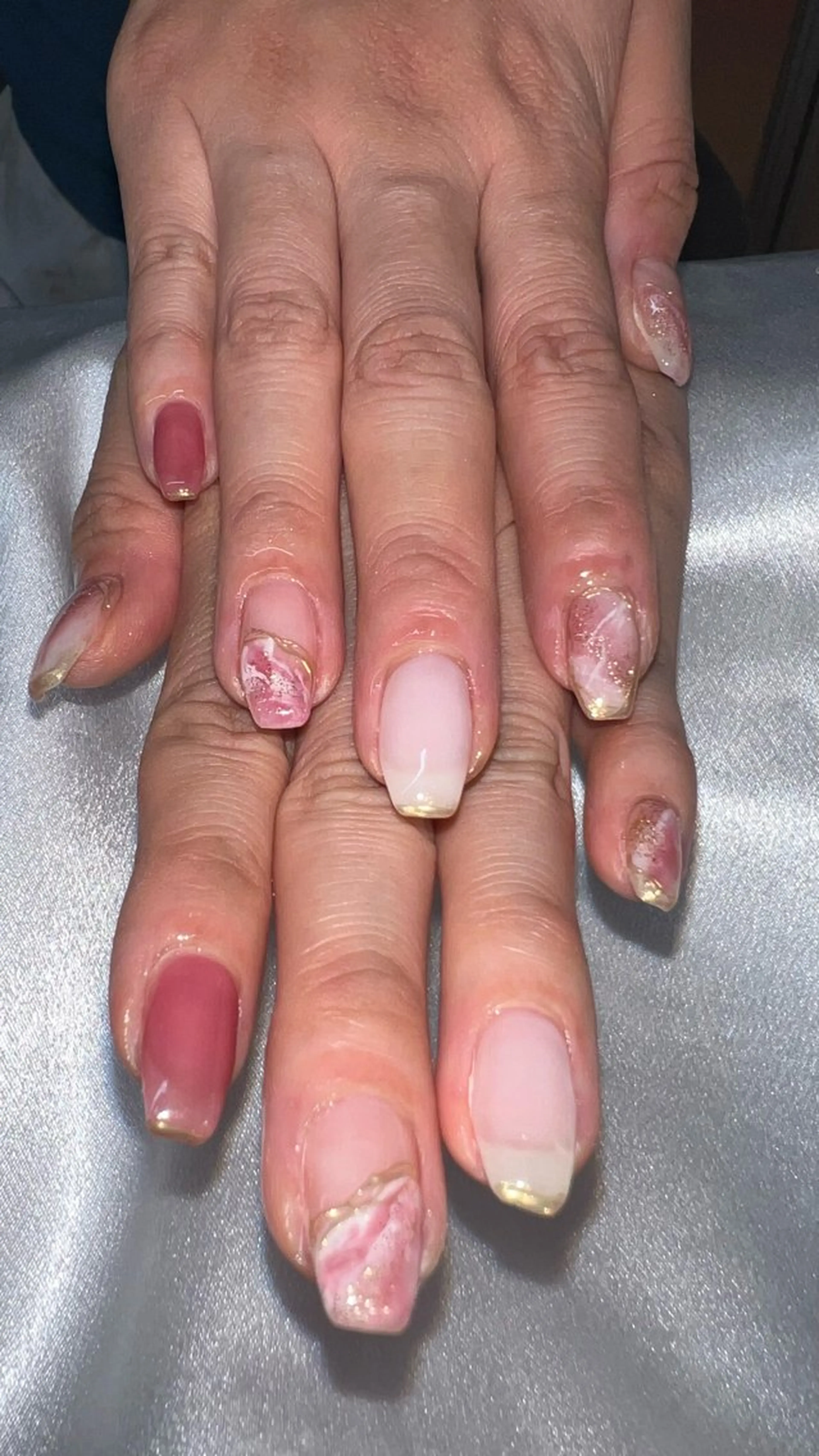 ネイル Emi lyのネイルデザイン