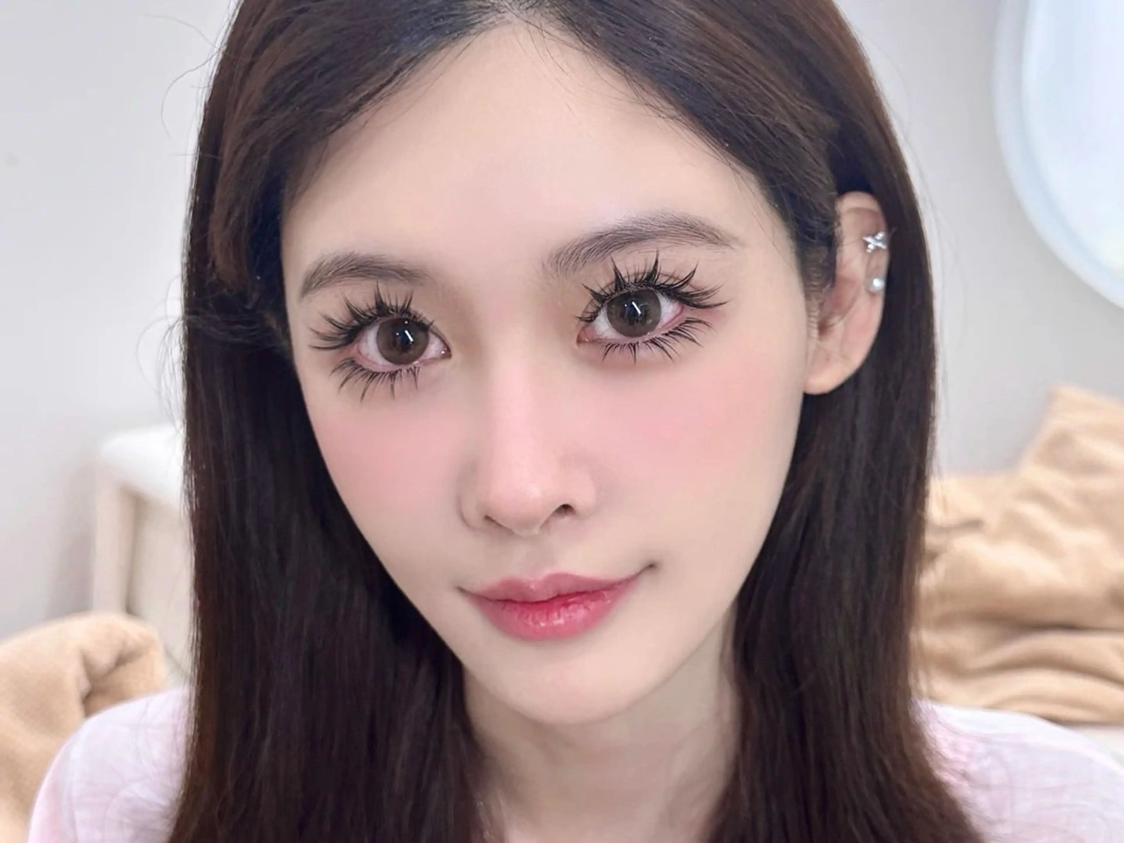 マツエク・マツパ 付け放題 バインドロック 束感まつ毛 フラットラッシュ ナチュラル YK Beauty Salonのマツエク・マツパデザイン