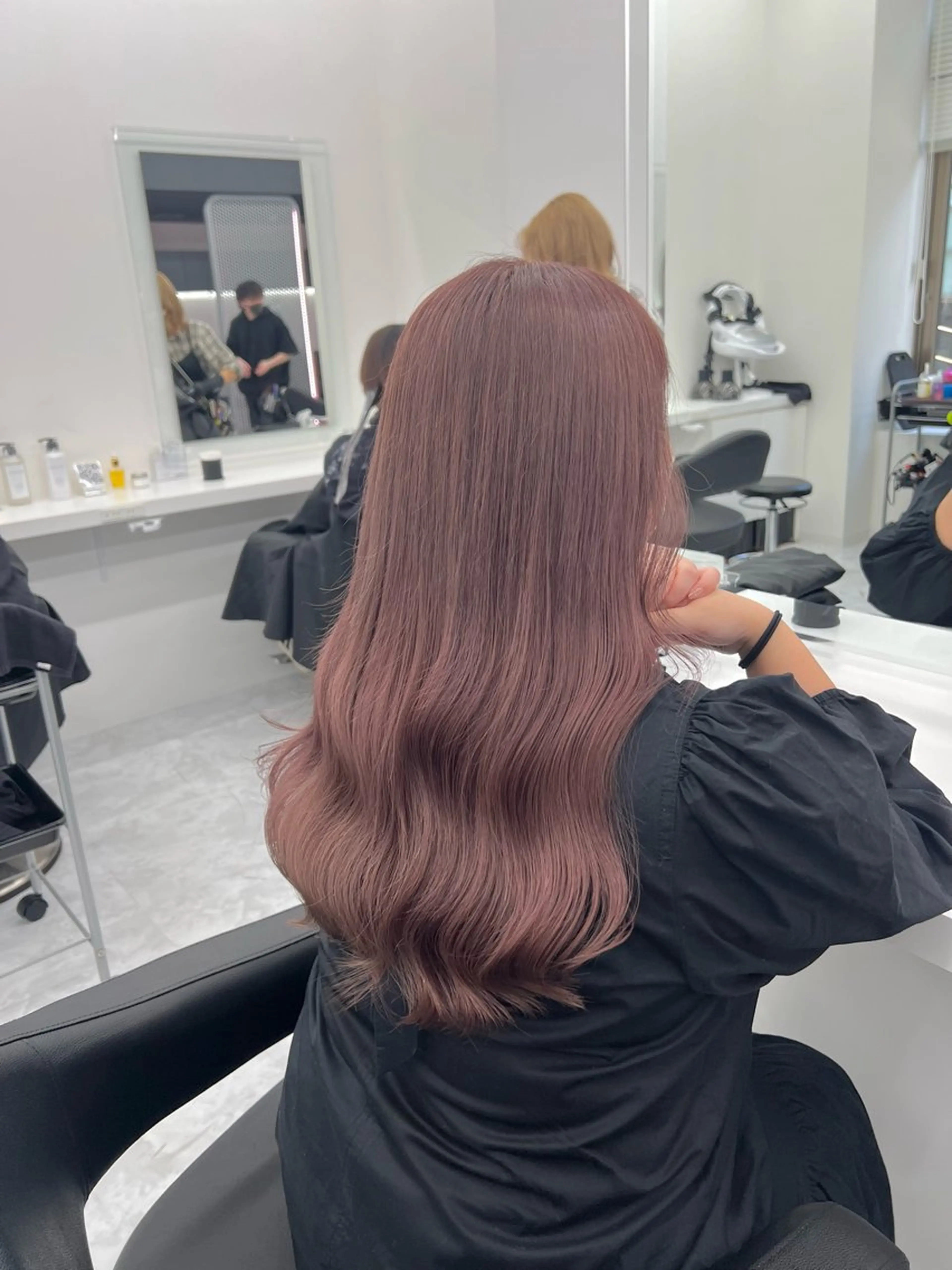 セミロング カラー 💖似合わせカラー レイヤー💖ブリーチのヘアスタイル