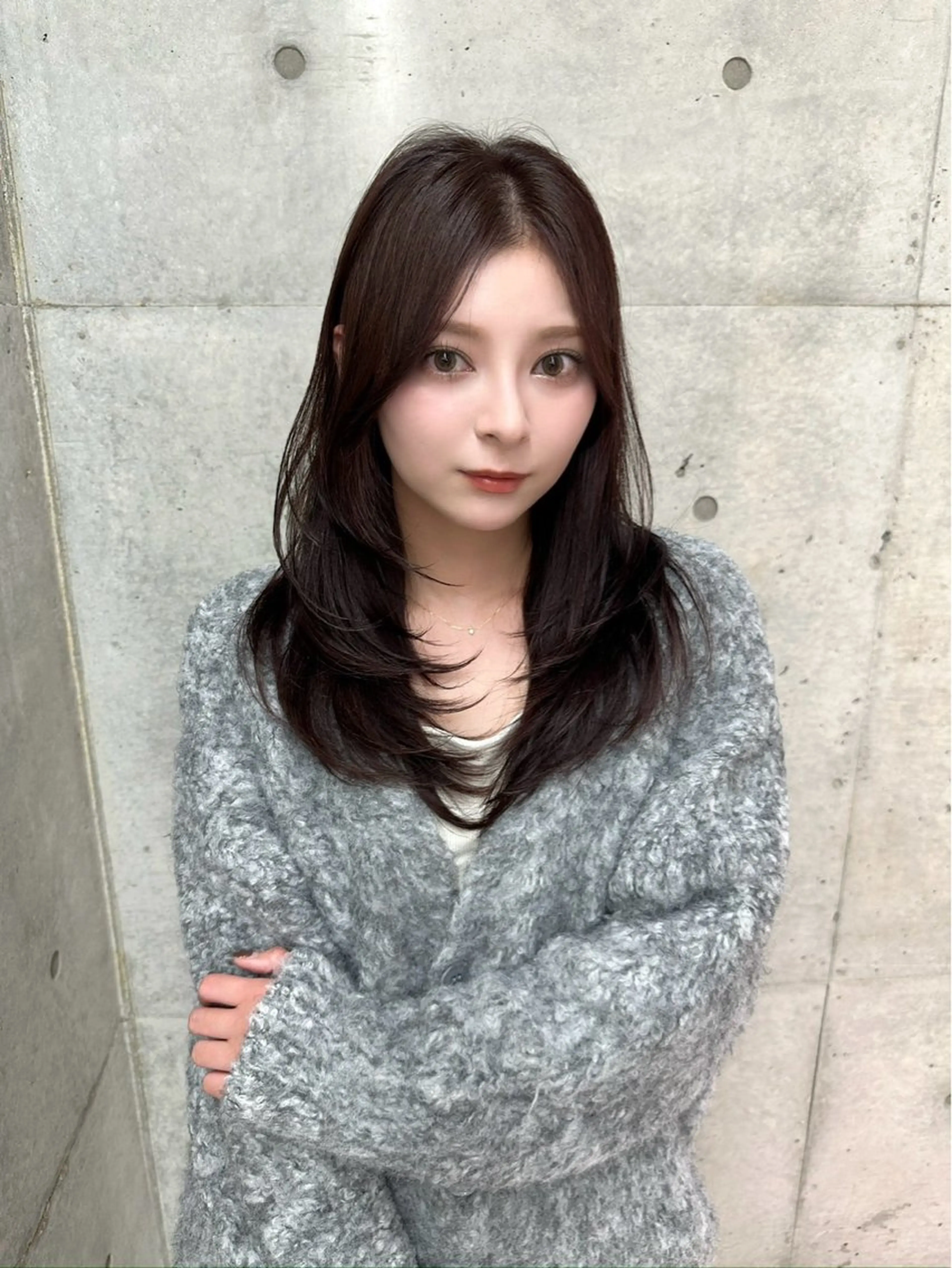 セミロング レイヤーカット toco.⋆𝜗𝜚 /  天神美容師のヘアスタイル