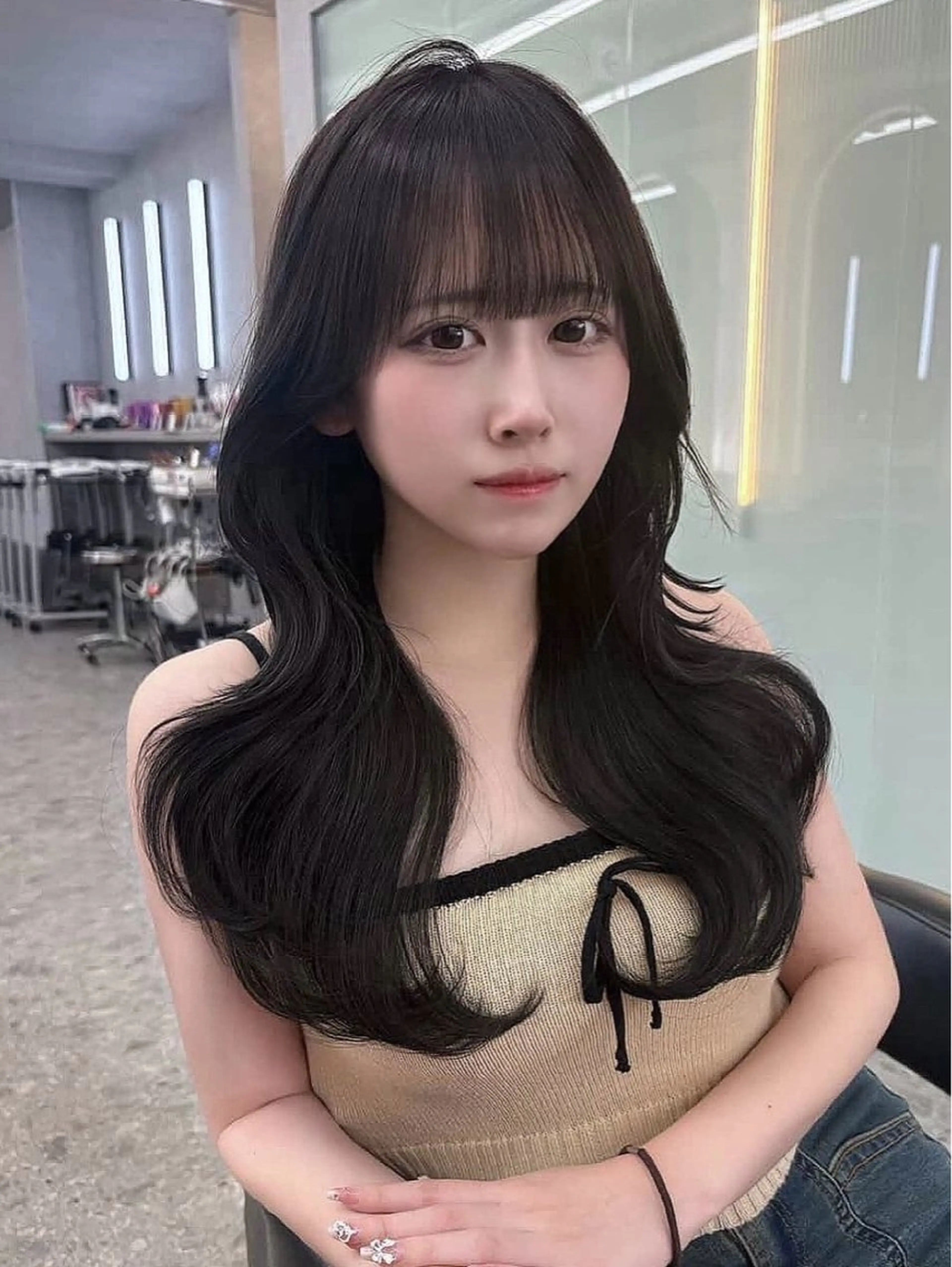 カラー グレージュ カット ヘアカラー 家村 茉由のヘアスタイル