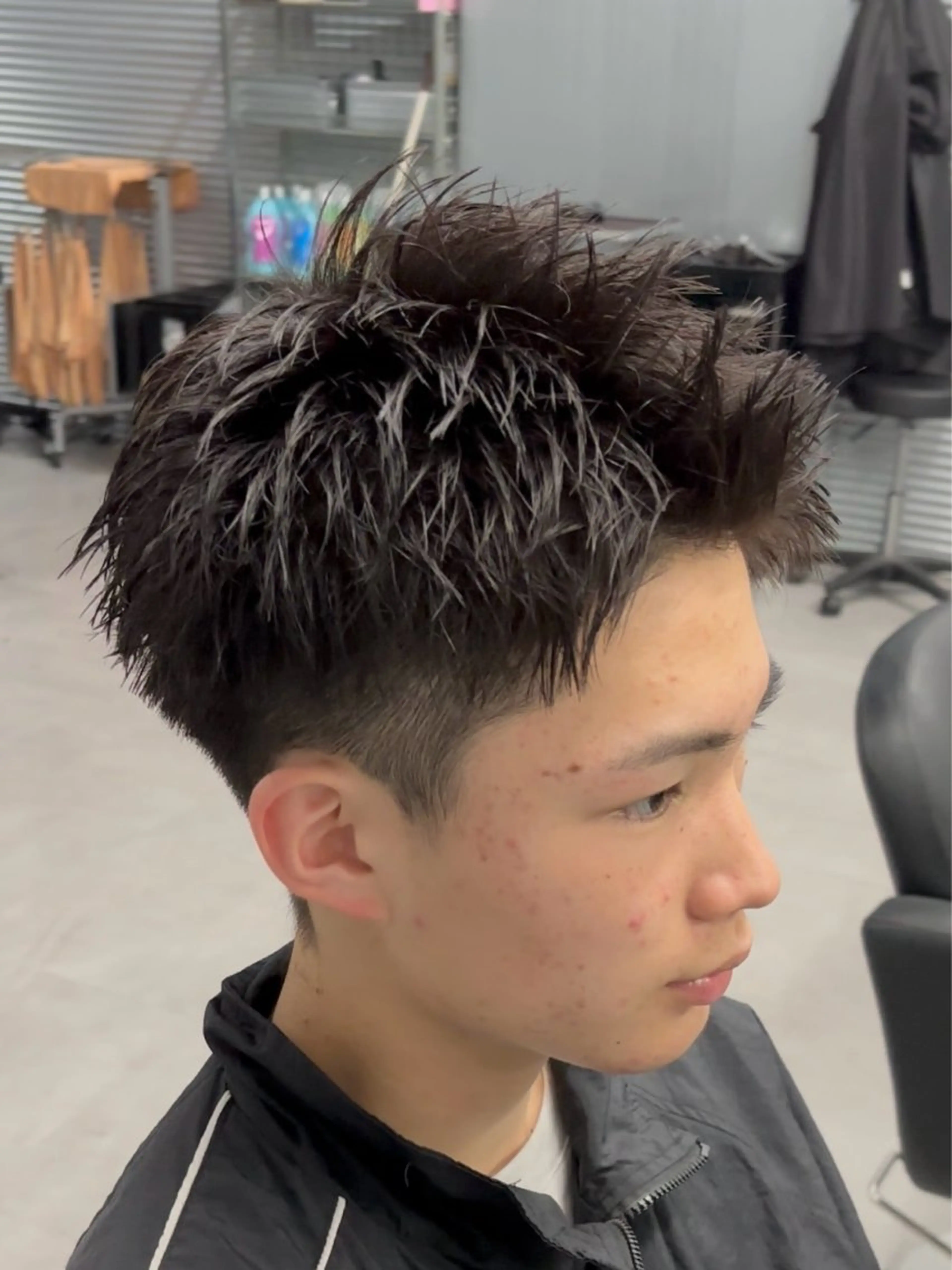 ショート メンズ メンズショート スパイキーショート ショートヘア カット 波巻き/ツイスパ/ 短髪/鈴木俊也のヘアスタイル