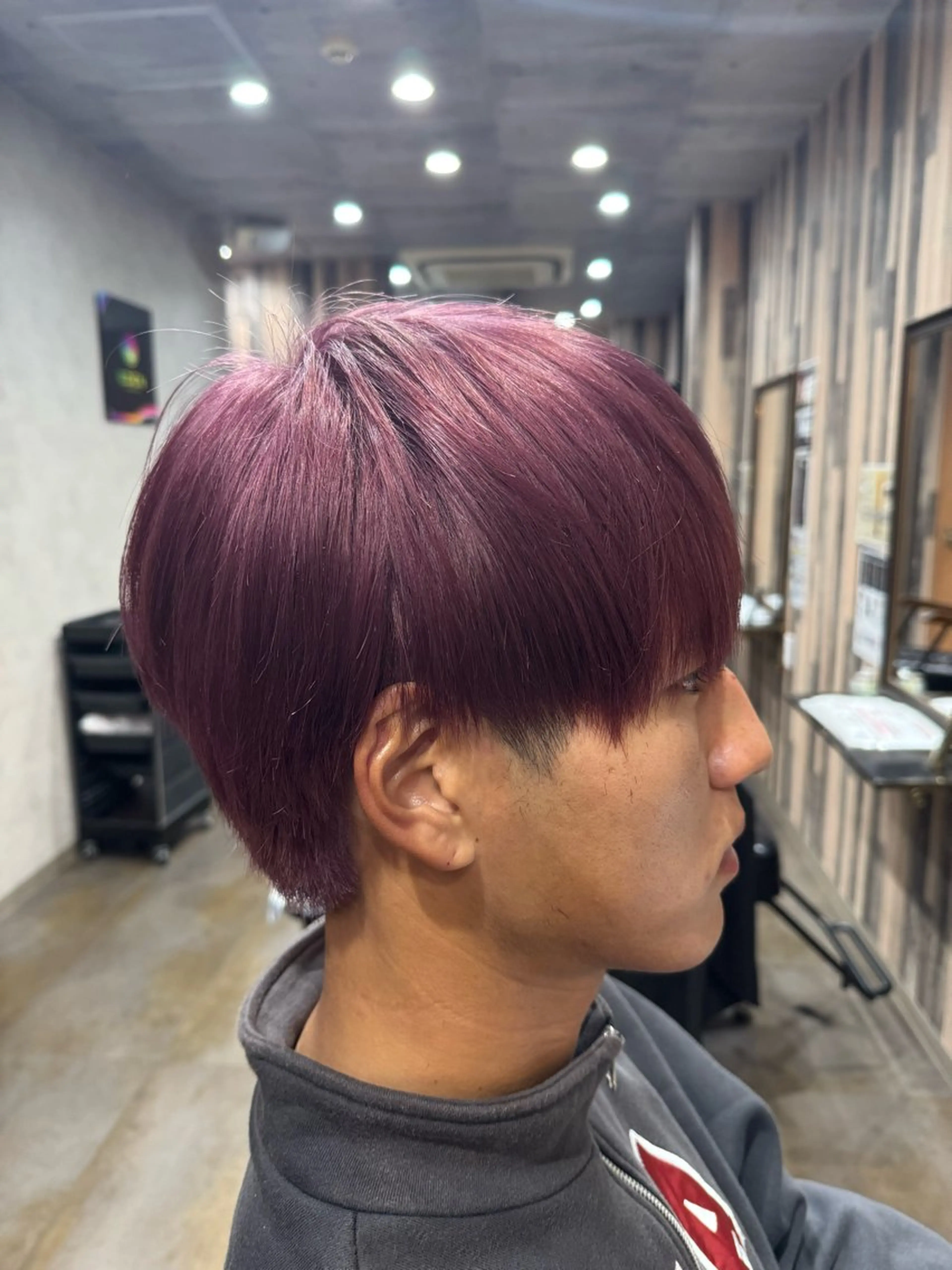 カラー メンズ ピンクカラー 毛流れ/シャドウ 🇰🇷AYATOのヘアスタイル