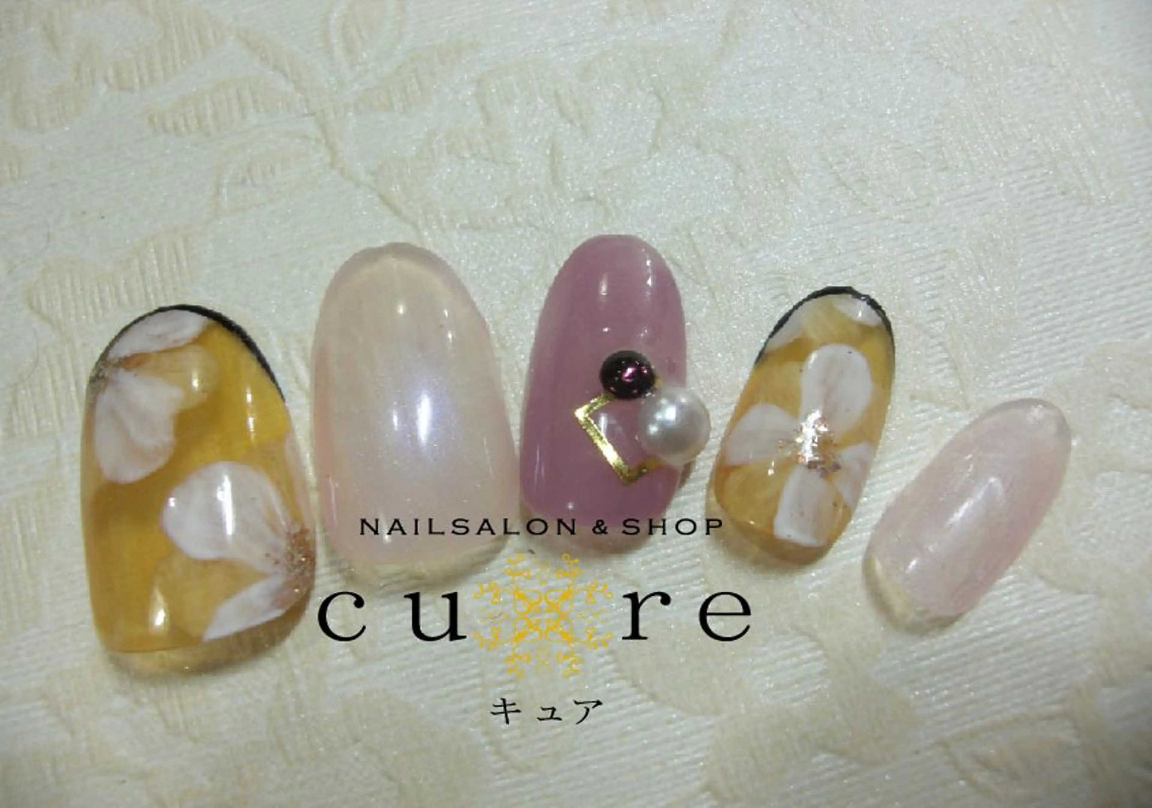 ネイル ジェルネイル ネイルサロン Cureのネイルデザイン