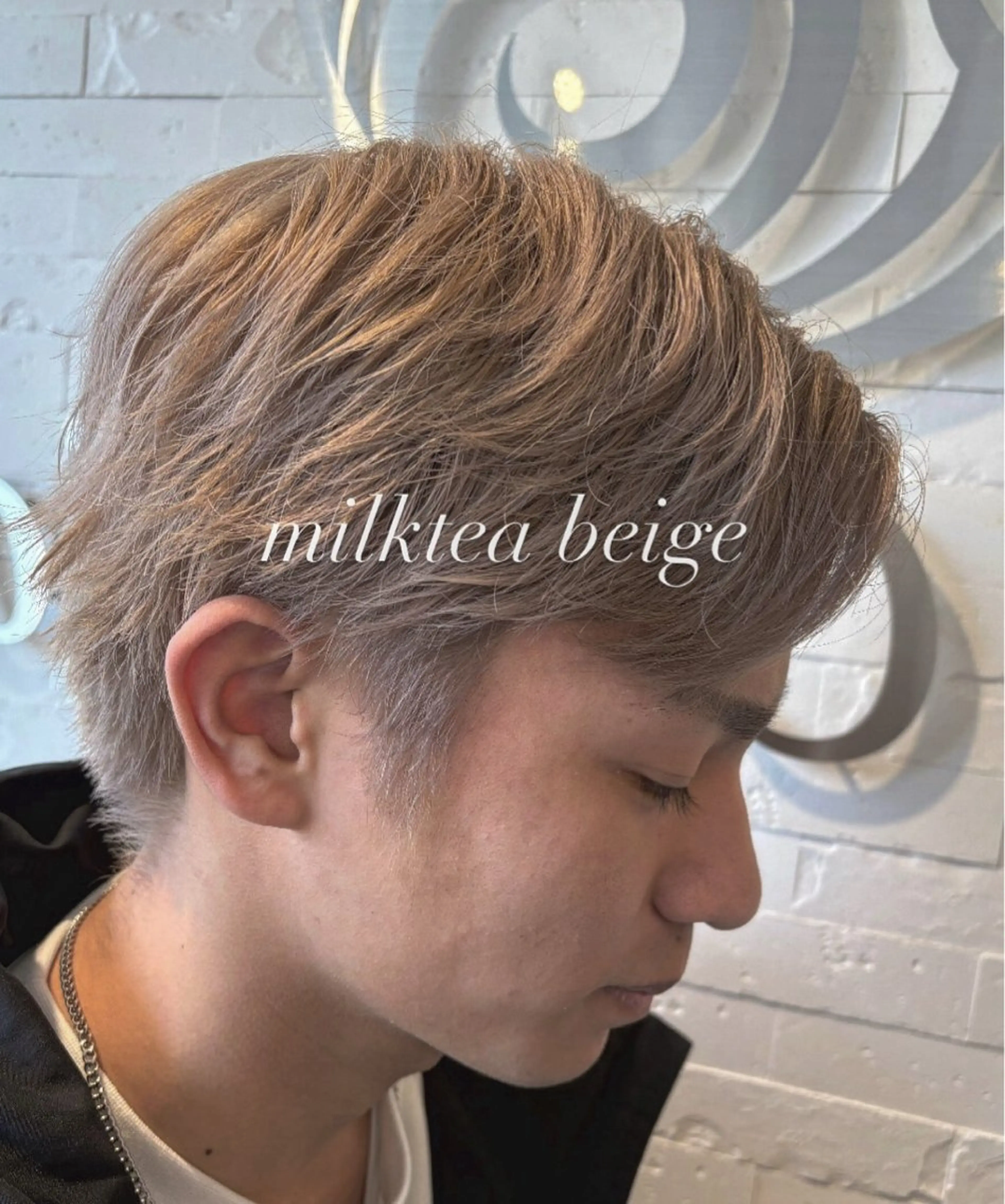 カラー メンズ ベージュカラー ミルクティーベージュ カット ヘアカラー トリートメント 🦋ハイトーン特化 🦋‪Nozomiのヘアスタイル