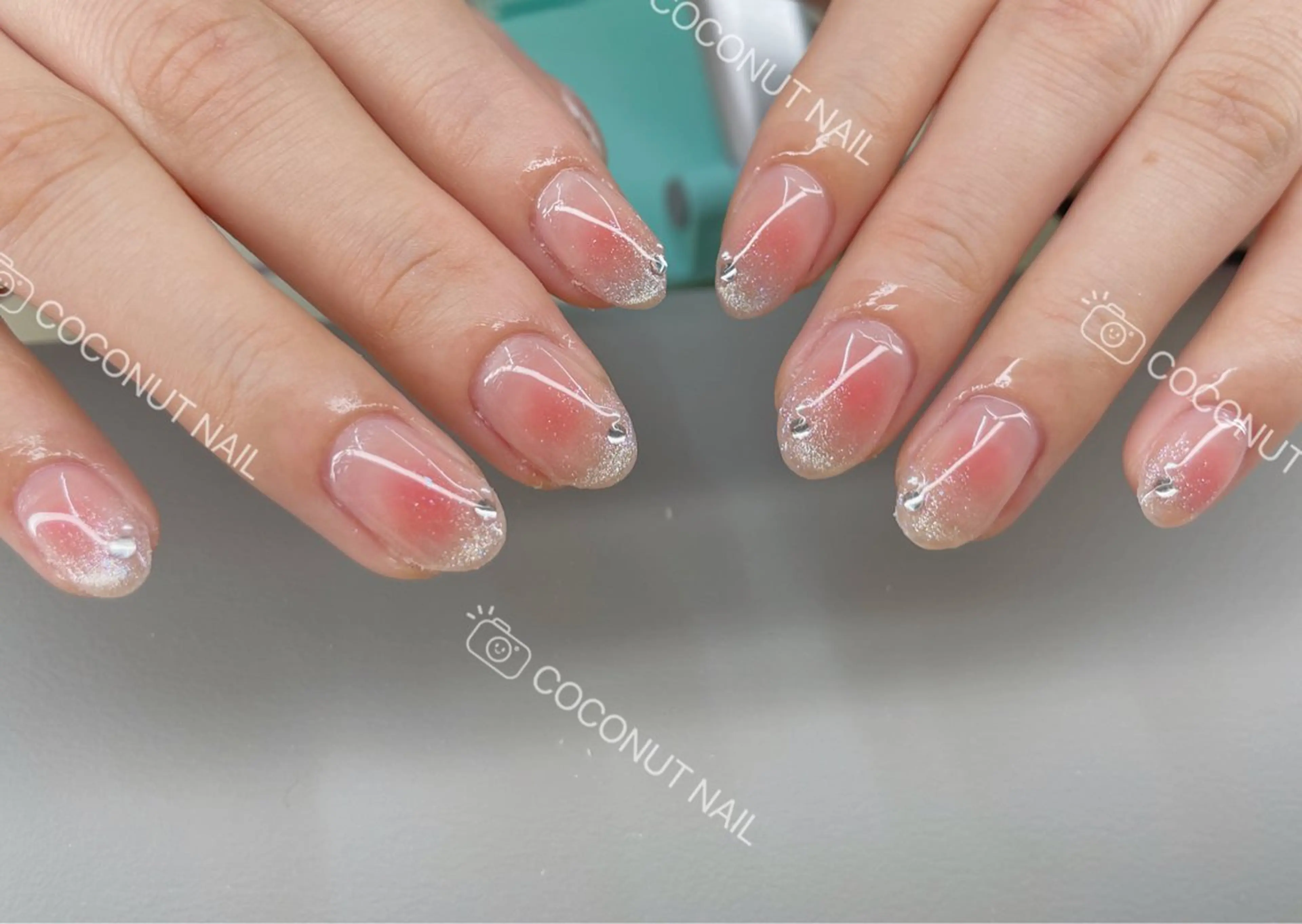 ネイル ワンホンネイル ハンドネイル 神田 ココナッツのネイルデザイン