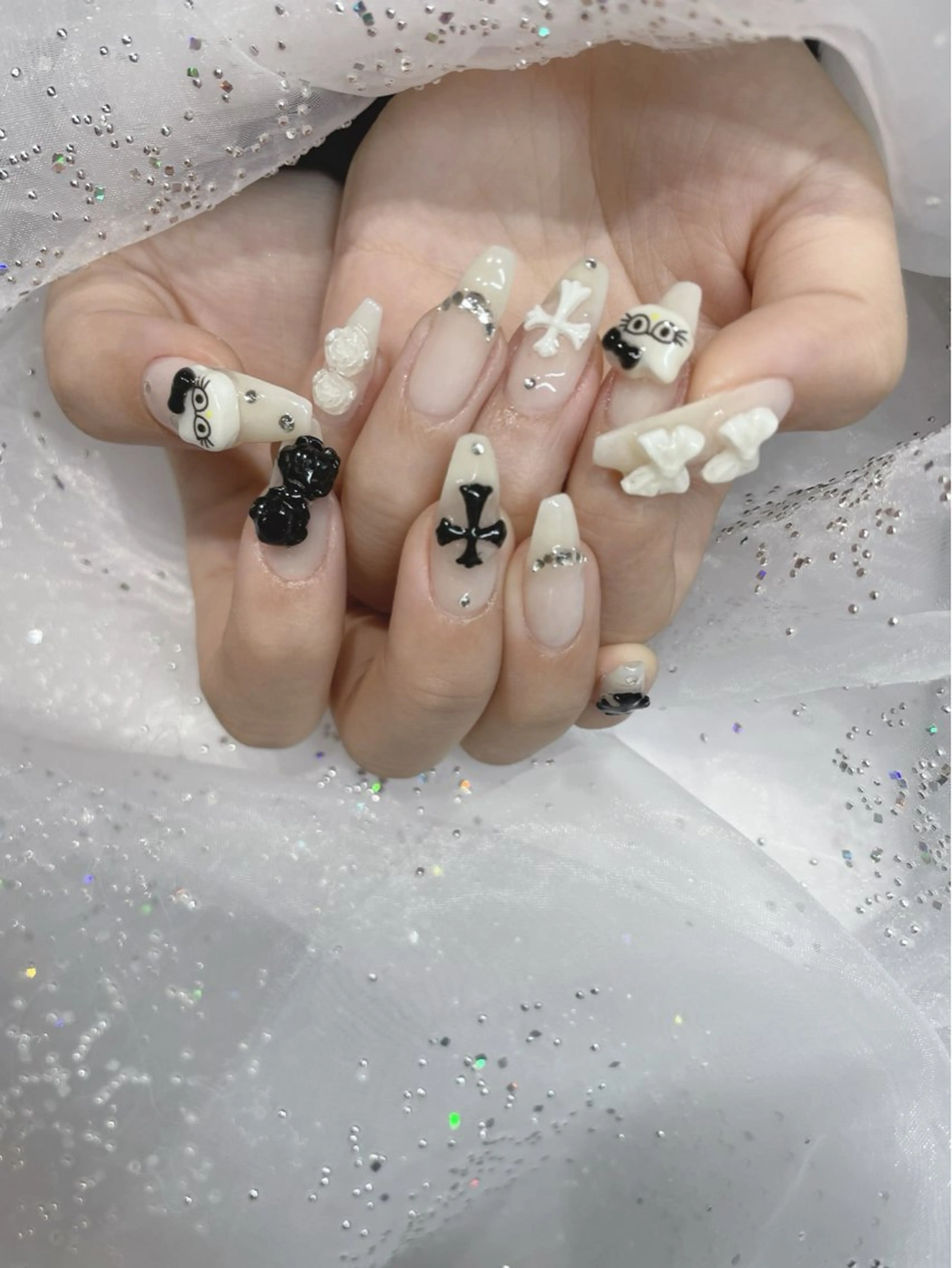 (おすすめ🐈)キャラクターパーツ2つ込み🧸10本パーツつけ放題😺🎀【オフあり】の写真