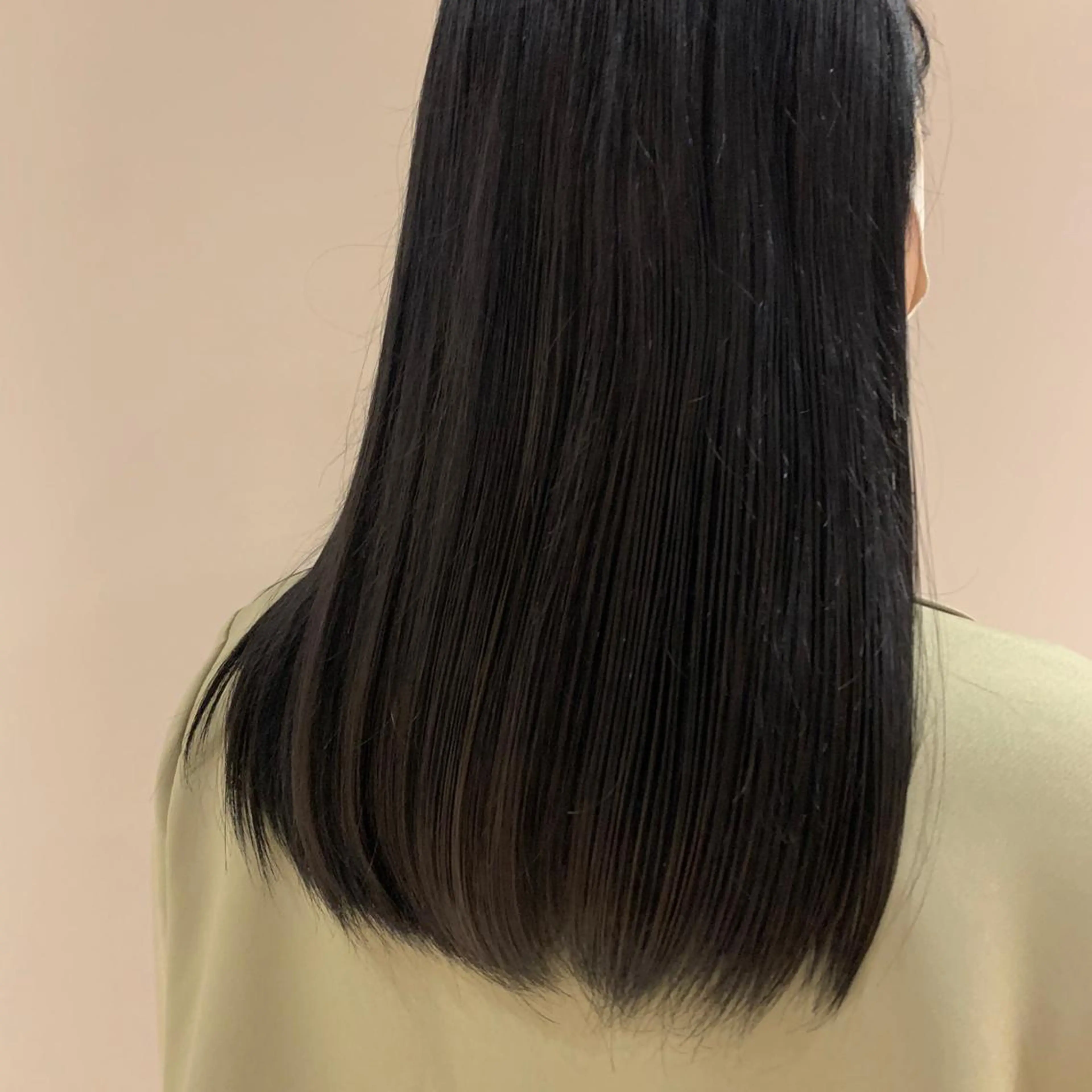 セミロング 西岡 優太のヘアスタイル