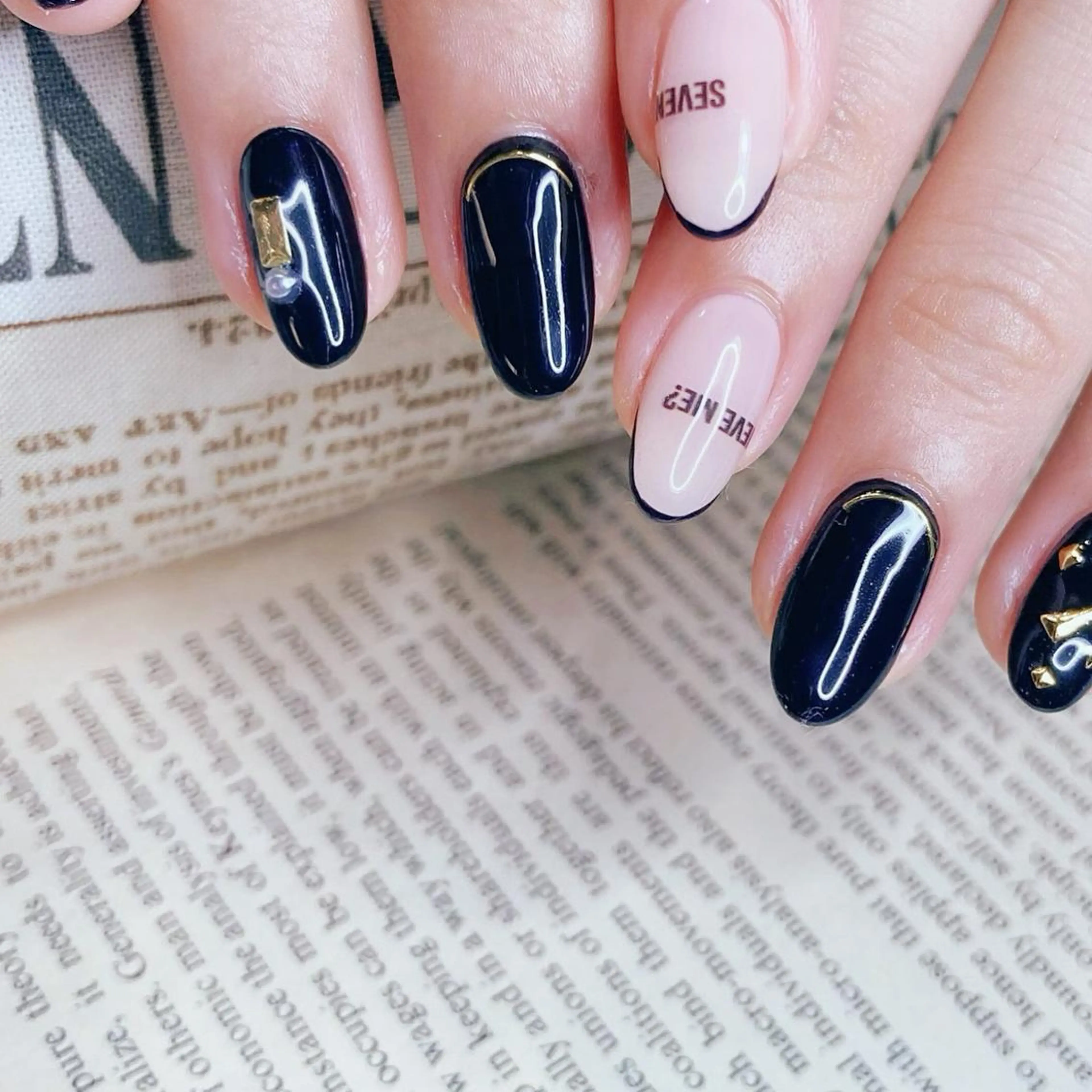 ネイル ハンドネイル NOIROUGE所属・NOI ROUGEのネイルデザイン