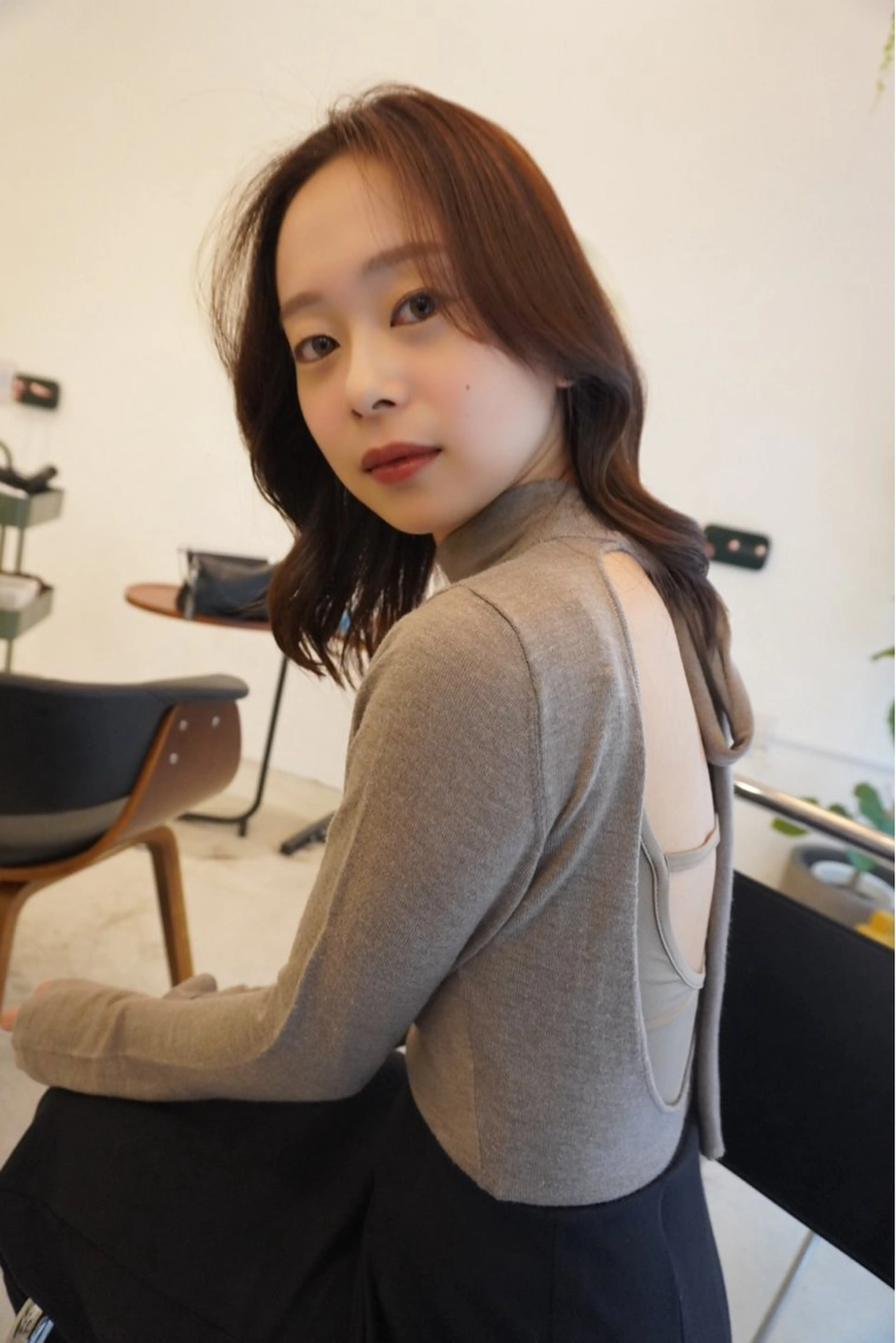 ミディアム カラー コテ巻き/パーマ/艶 透明感/荻原凜太郎のヘアスタイル