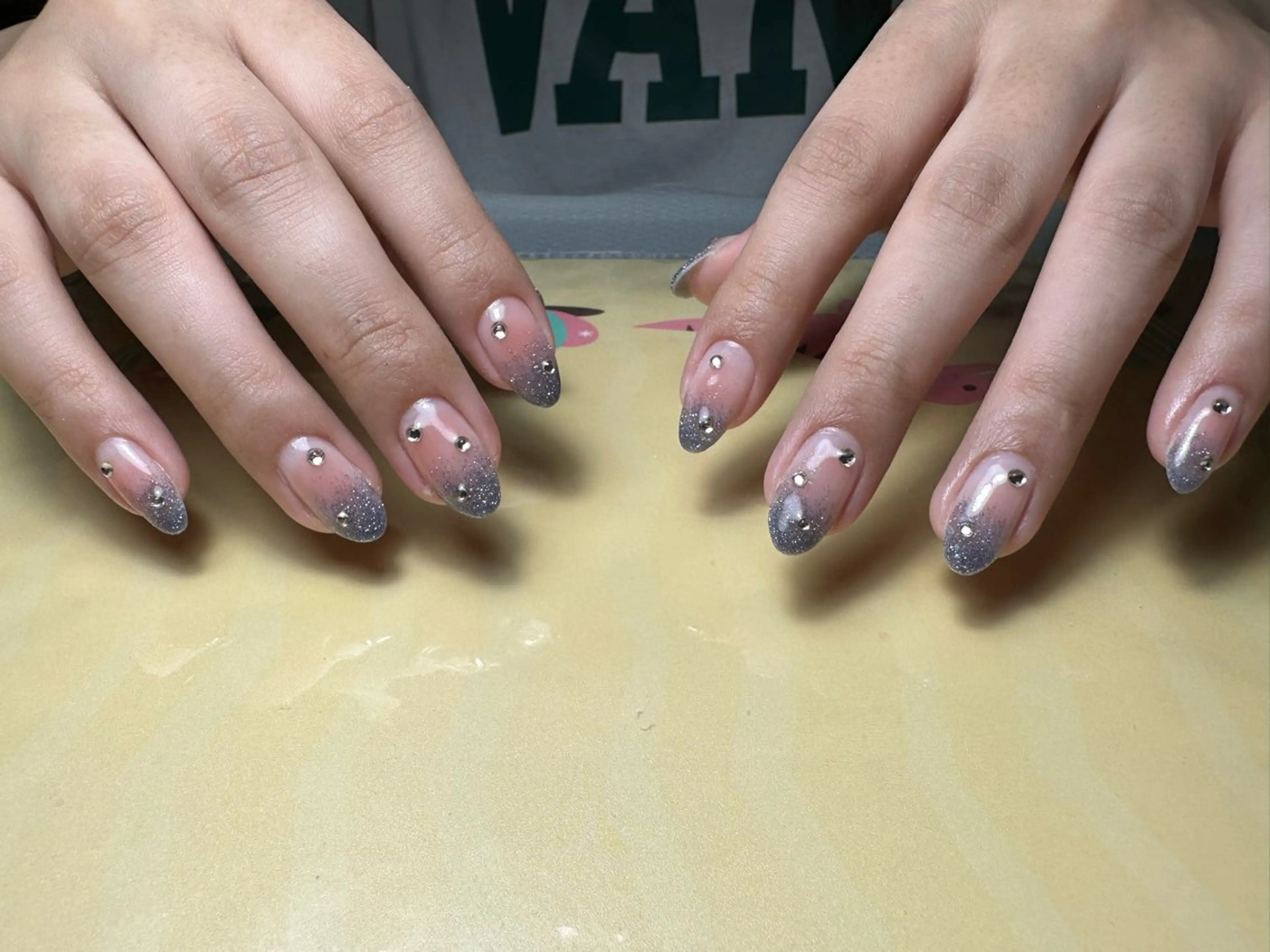 ネイル Eveネイル チップスカルプ専門店のネイルデザイン