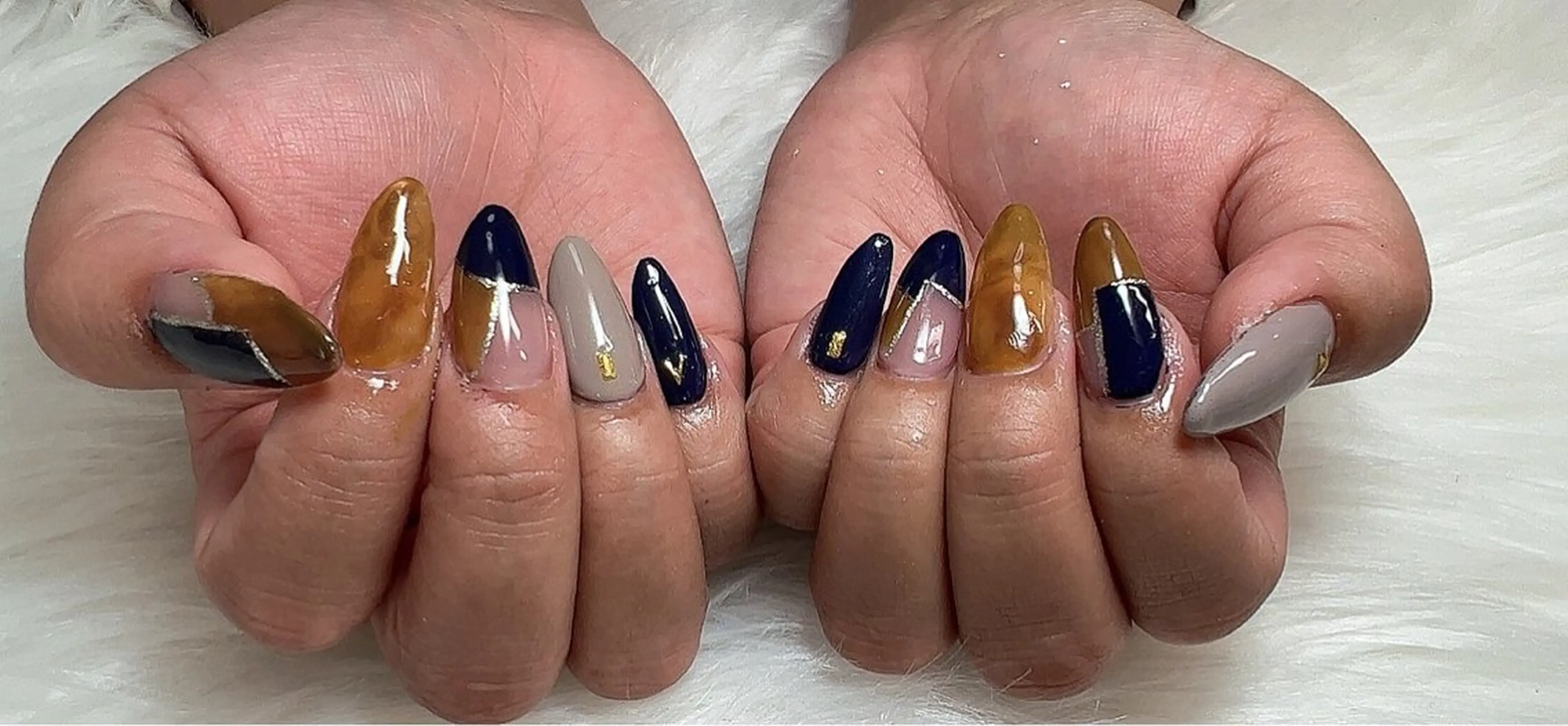 ネイル アニマル柄 アートネイル グラデーション ロングネイル 持ち込み Ruana Nailのネイルデザイン