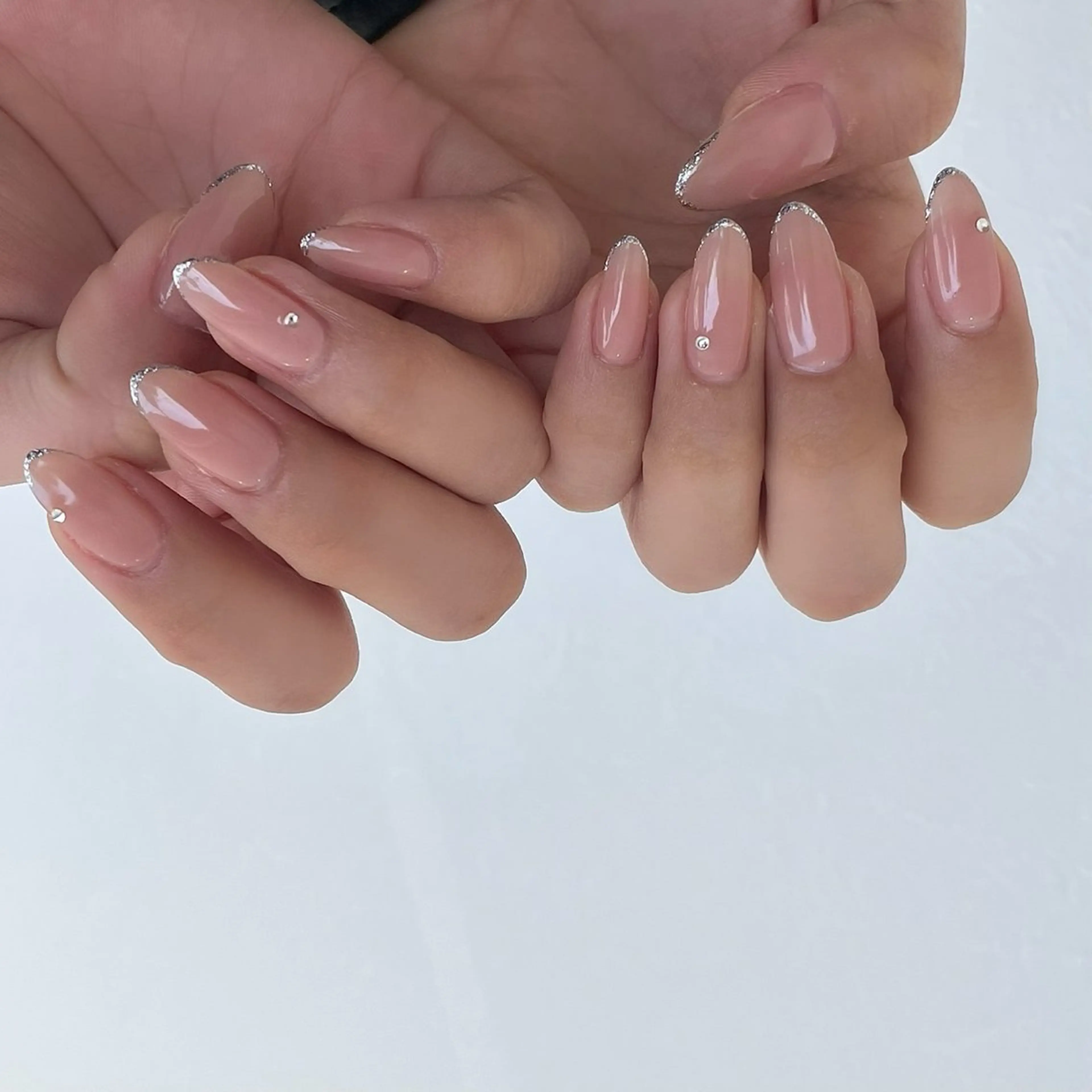 ネイル フレンチネイル ハンドネイル 金森 琴音のネイルデザイン