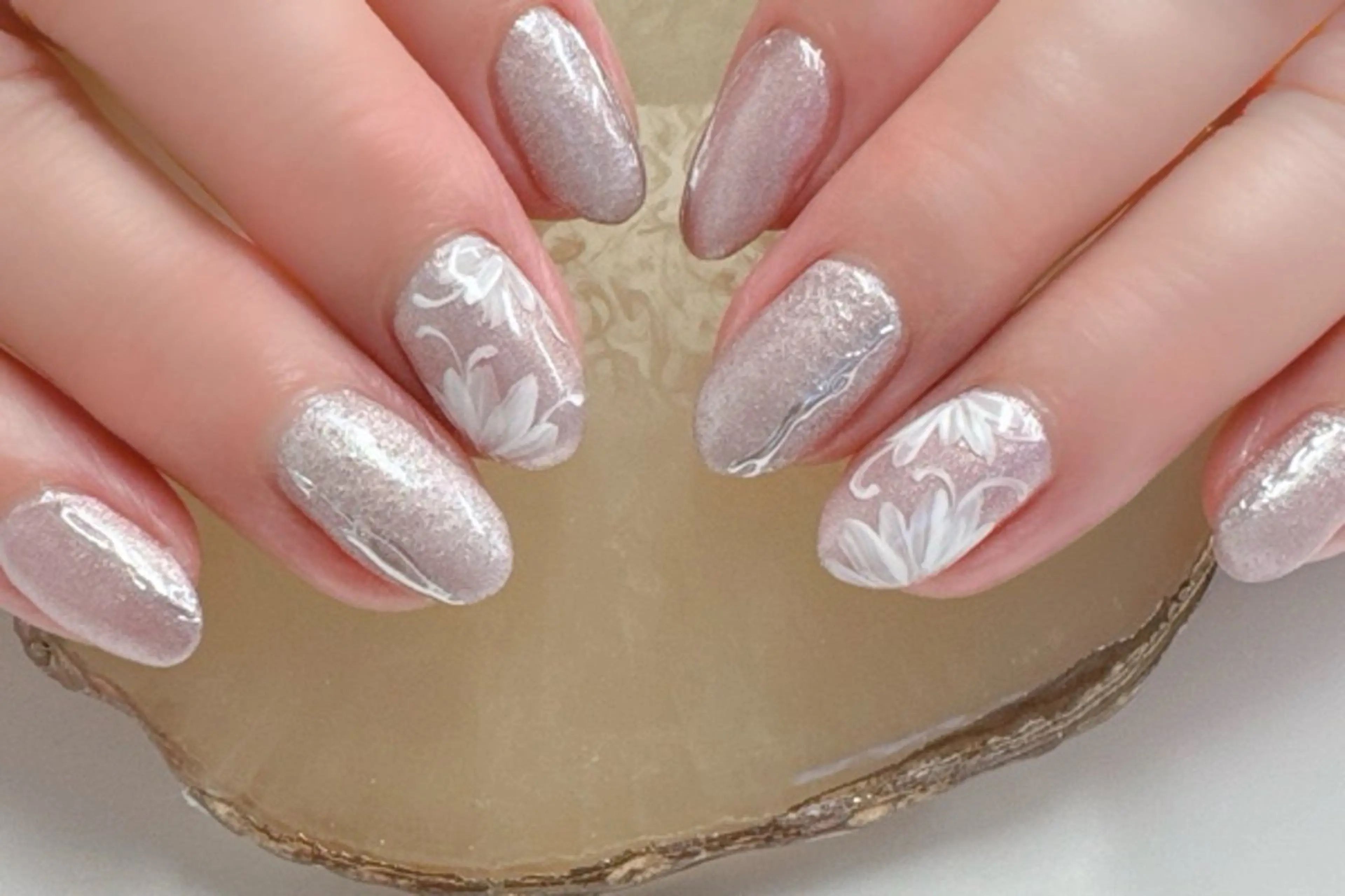 ネイル フラッシュネイル フラワーネイル ジェルネイル マグネットネイル ハンドネイル しみ えんのネイルデザイン