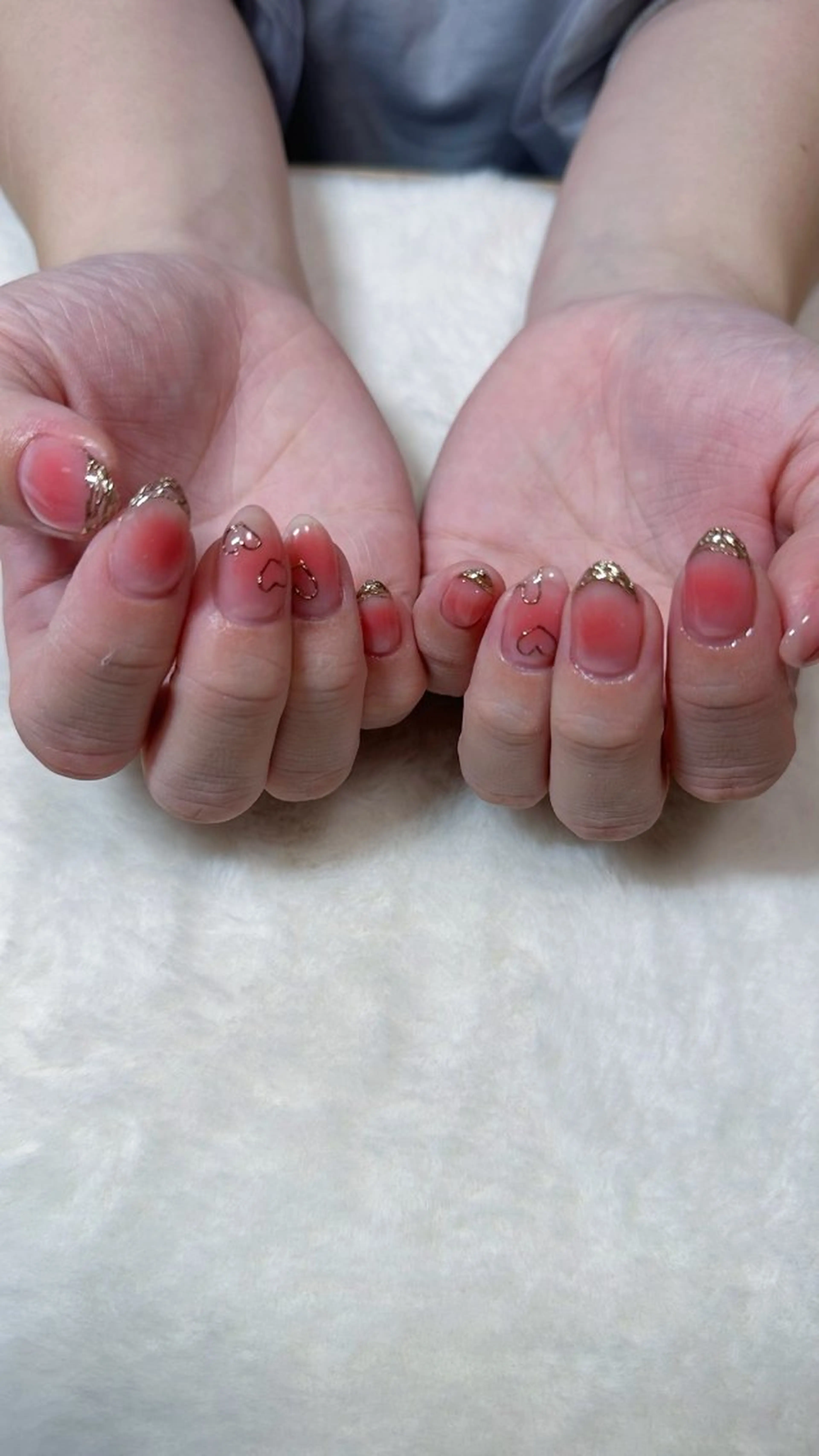 ミディアム yuka ♡のネイルデザイン