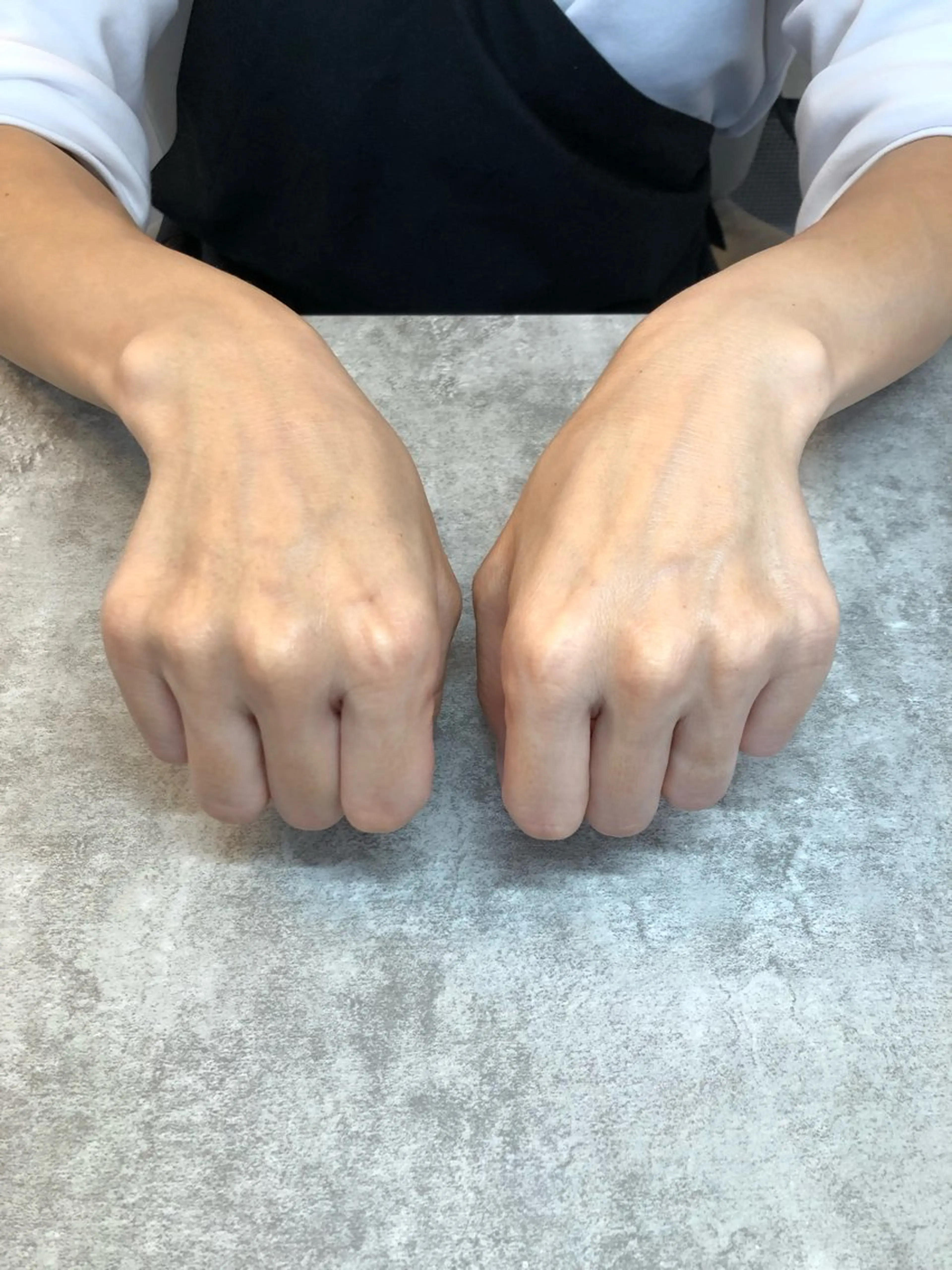 ネイル ハンドケア 鈴木 麻里のネイルデザイン