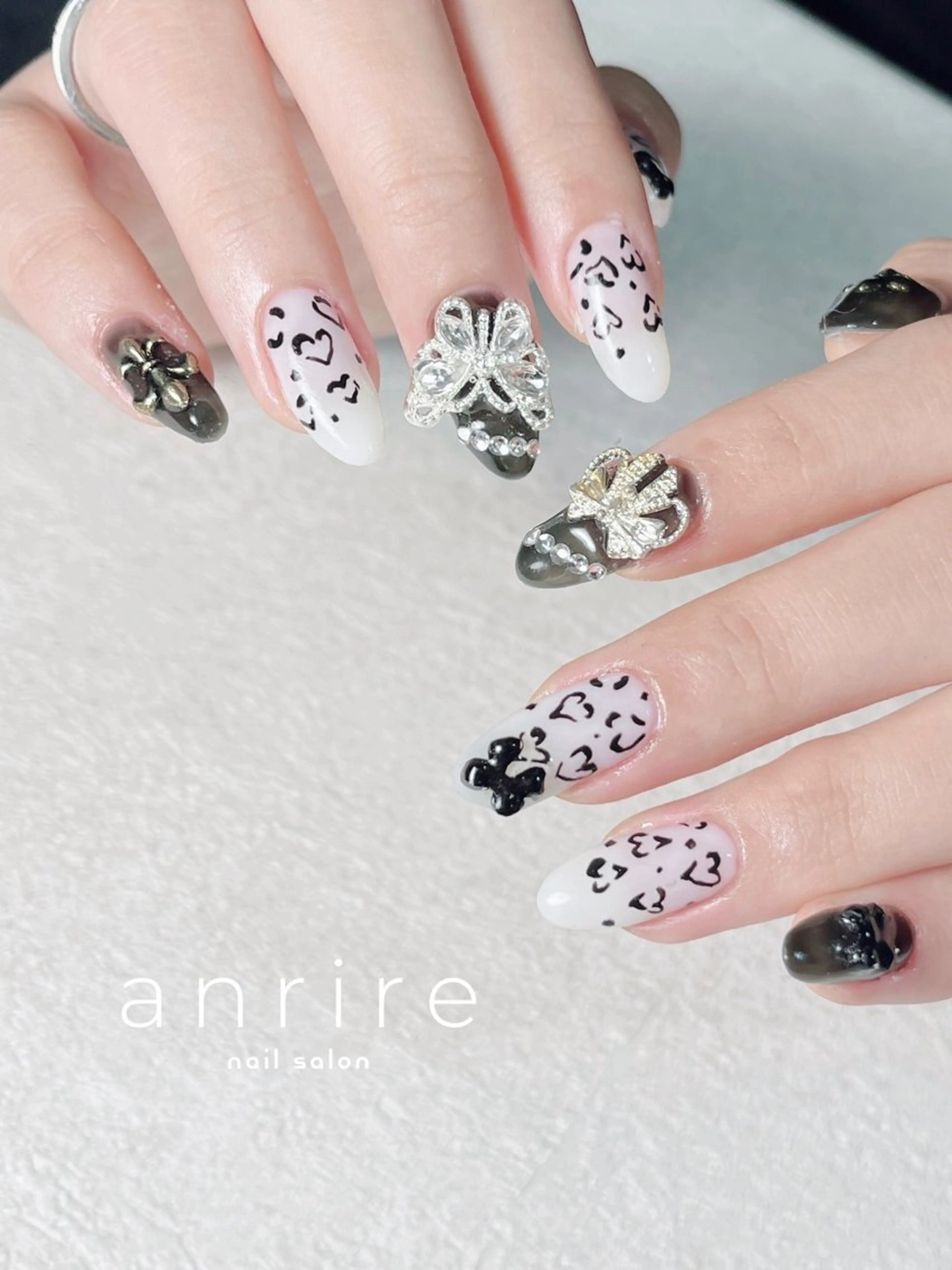 ネイル アートネイル ジェルネイル ハート パラジェル リボン ハンドネイル nailsalon anrireのネイルデザイン