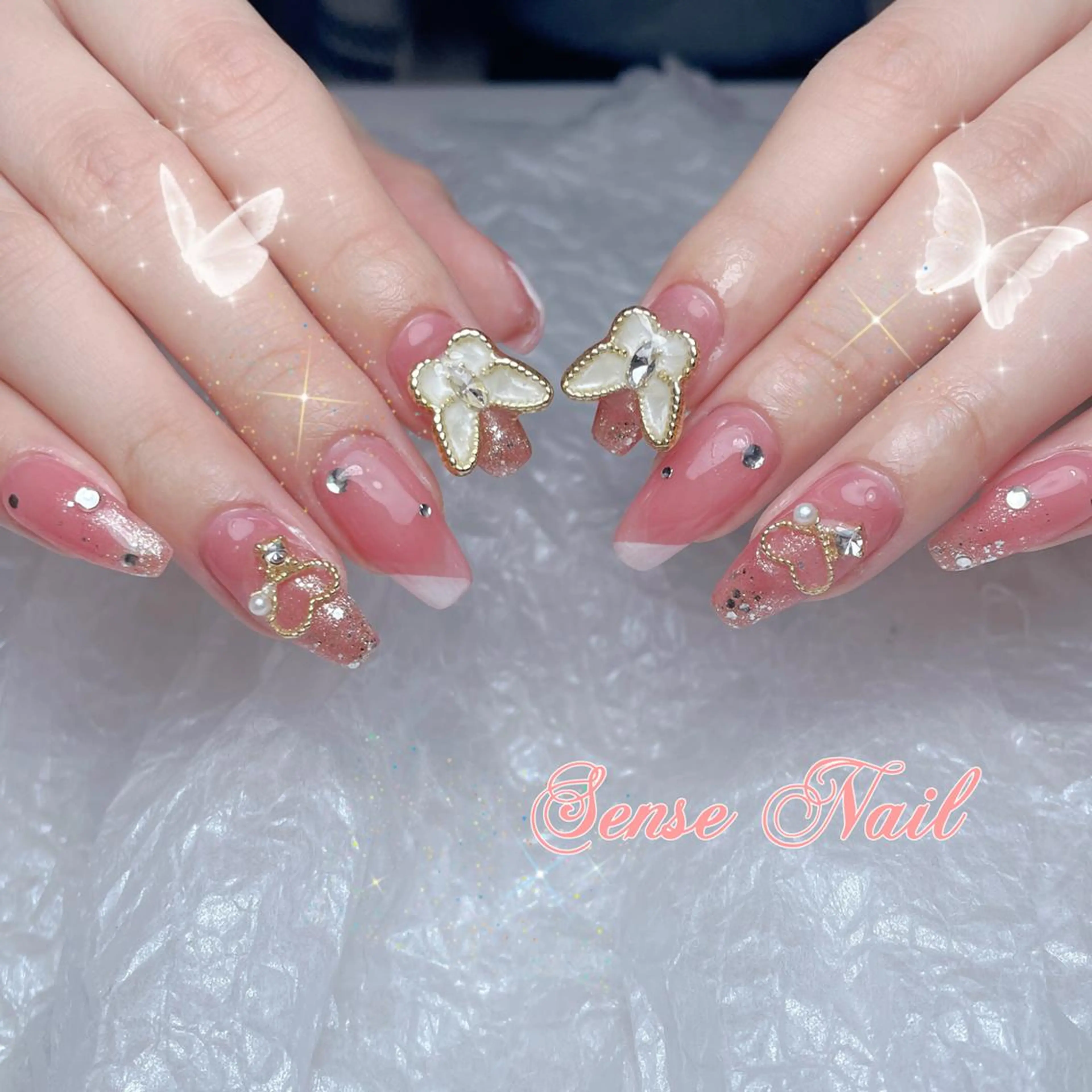 ネイル ハンドネイル ハンドケア Maiii 💗のネイルデザイン