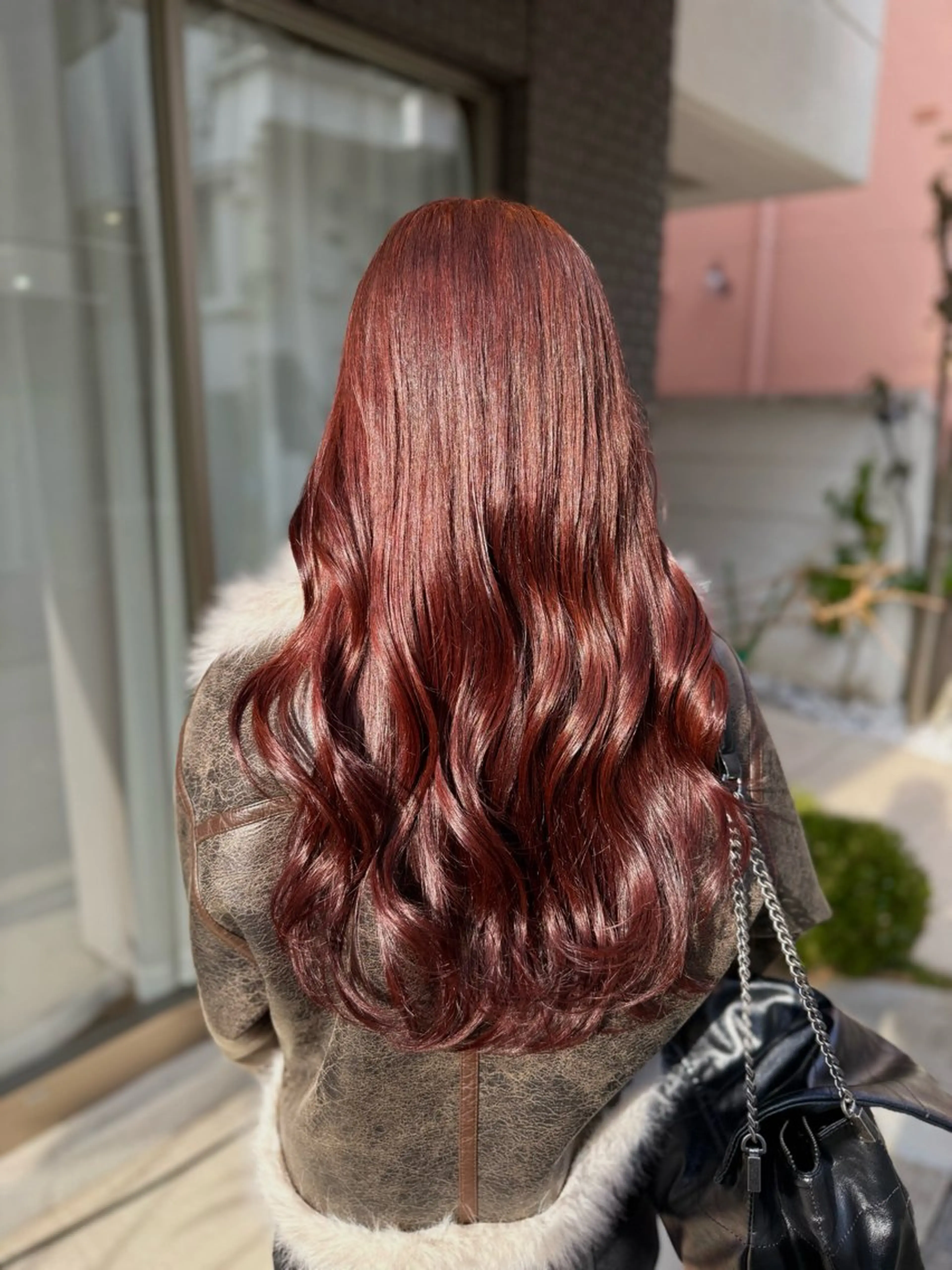 ロング カラー ブリーチ ボルドーカラー ブリーチなしカラー カット ヘアカラー トリートメント グレージュ/レイヤー /韓国ヘア/RISAのヘアスタイル