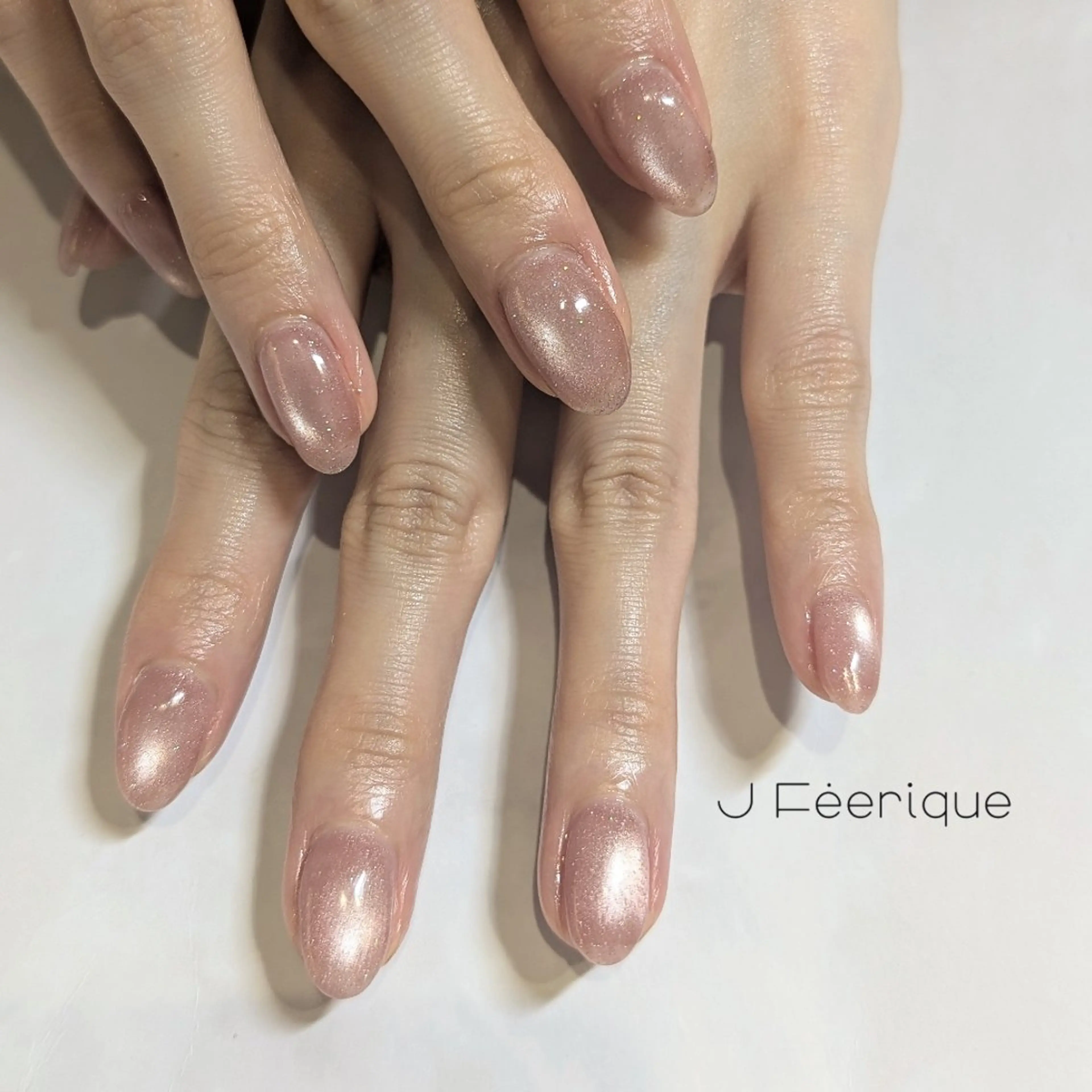 ネイル ハンドネイル ハンドケア Eri 歴8年 / 南森町ネイル💅のネイルデザイン
