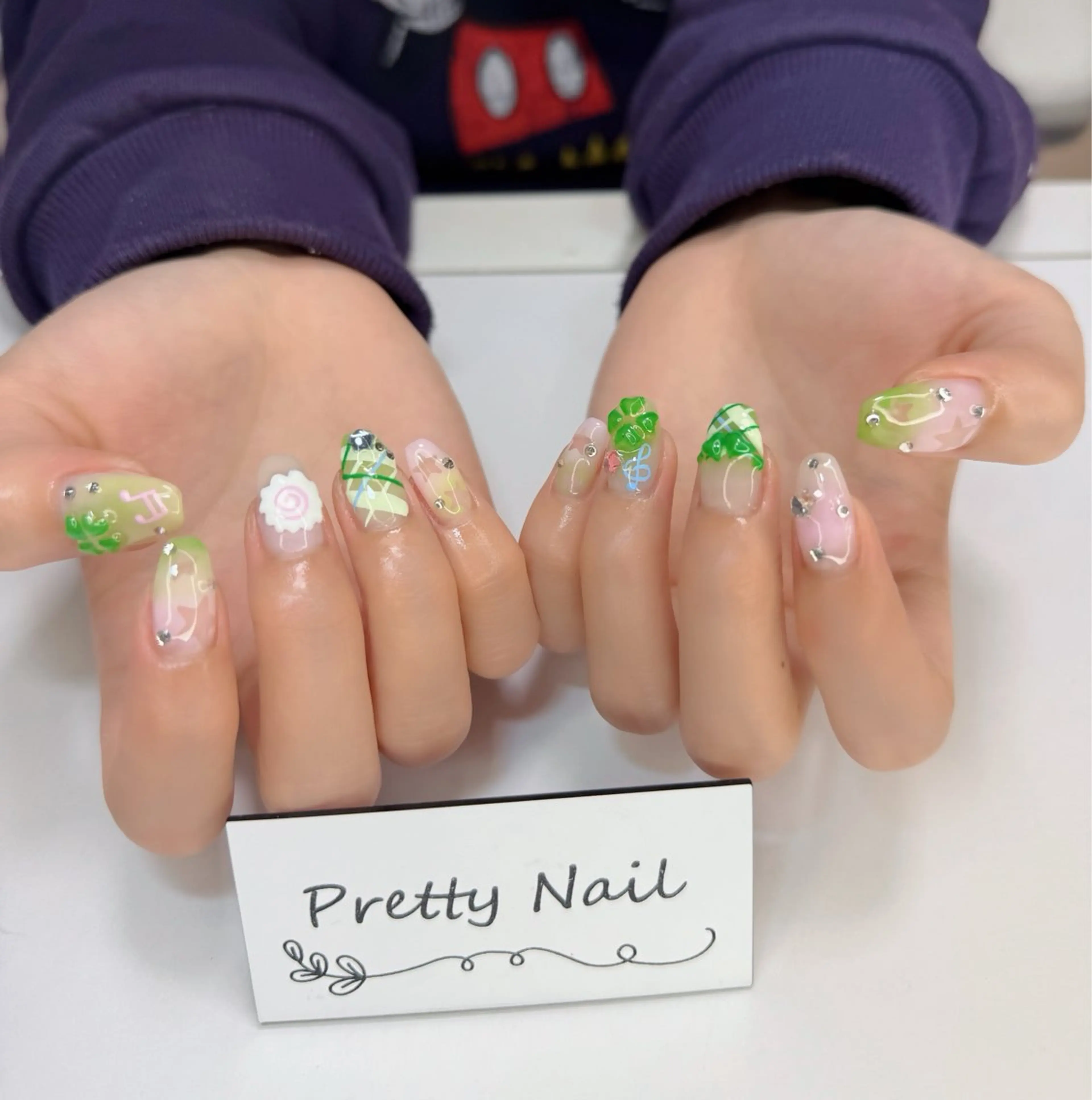 ネイル Prettynail 本厚木自宅サロンのネイルデザイン