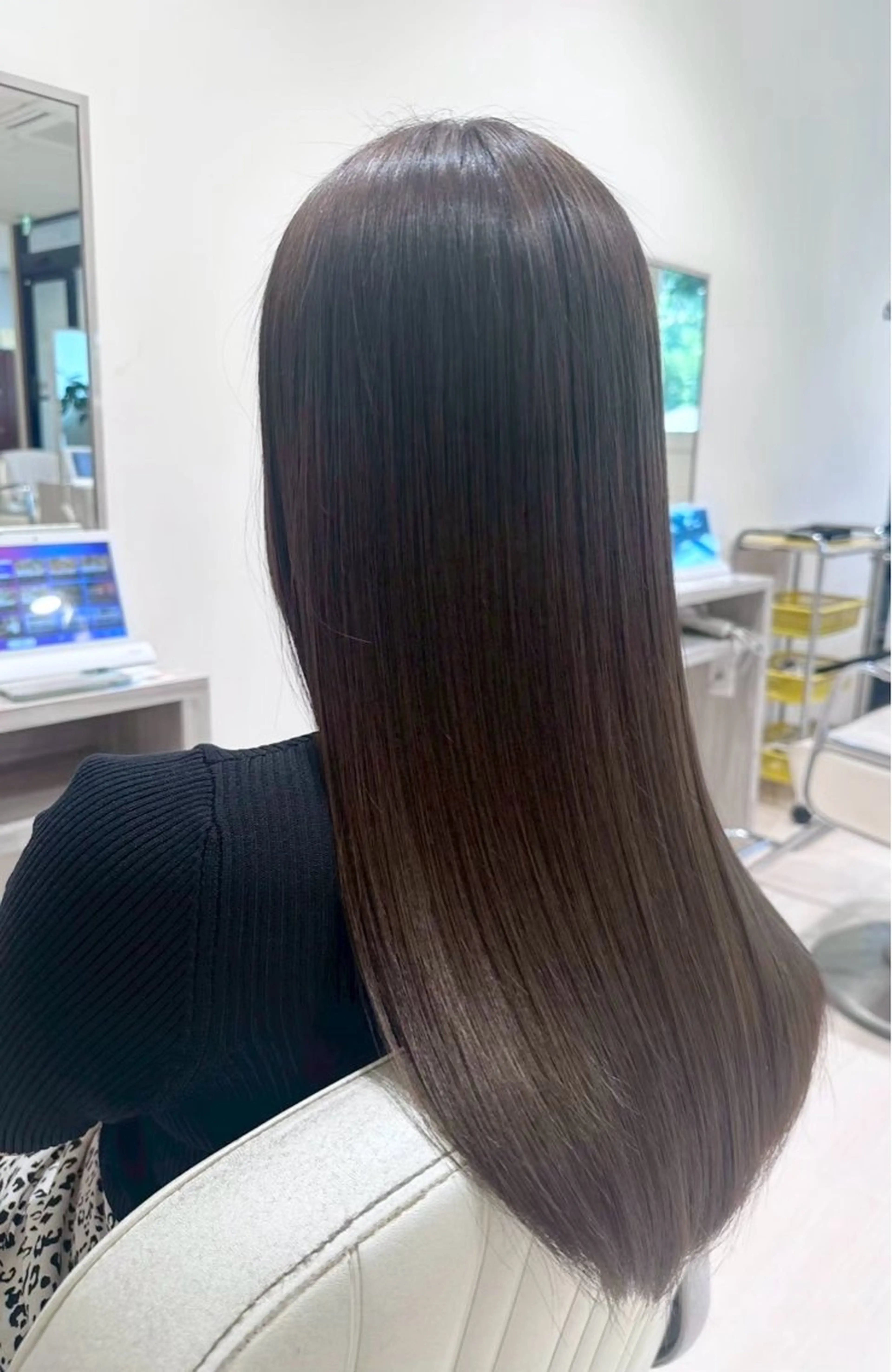 縮毛矯正 林田ひより プロヘアテックのヘアスタイル