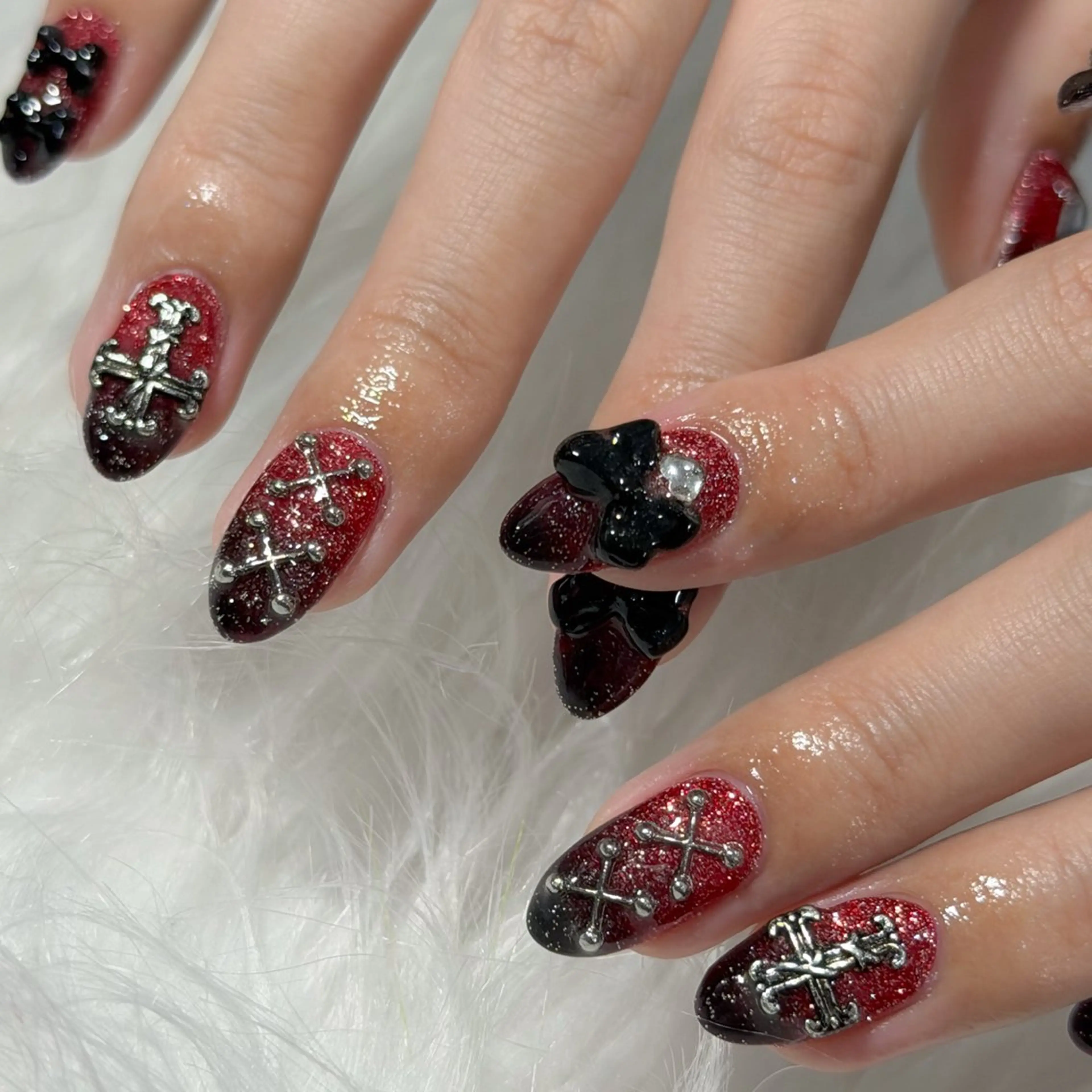 ネイル ハンドネイル フットネイル LAVISH nanamiのネイルデザイン