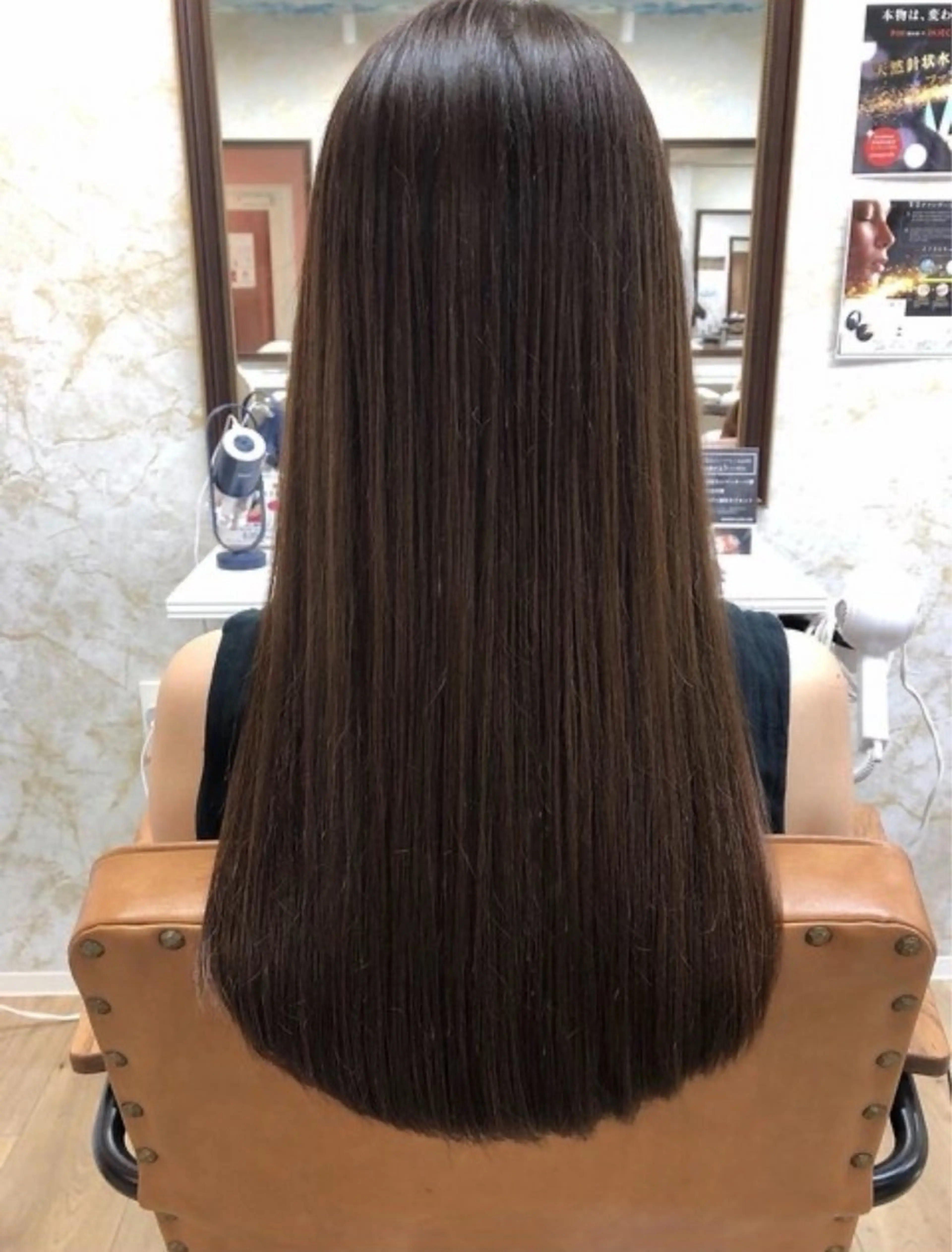 ロング 北垣  智美のヘアスタイル