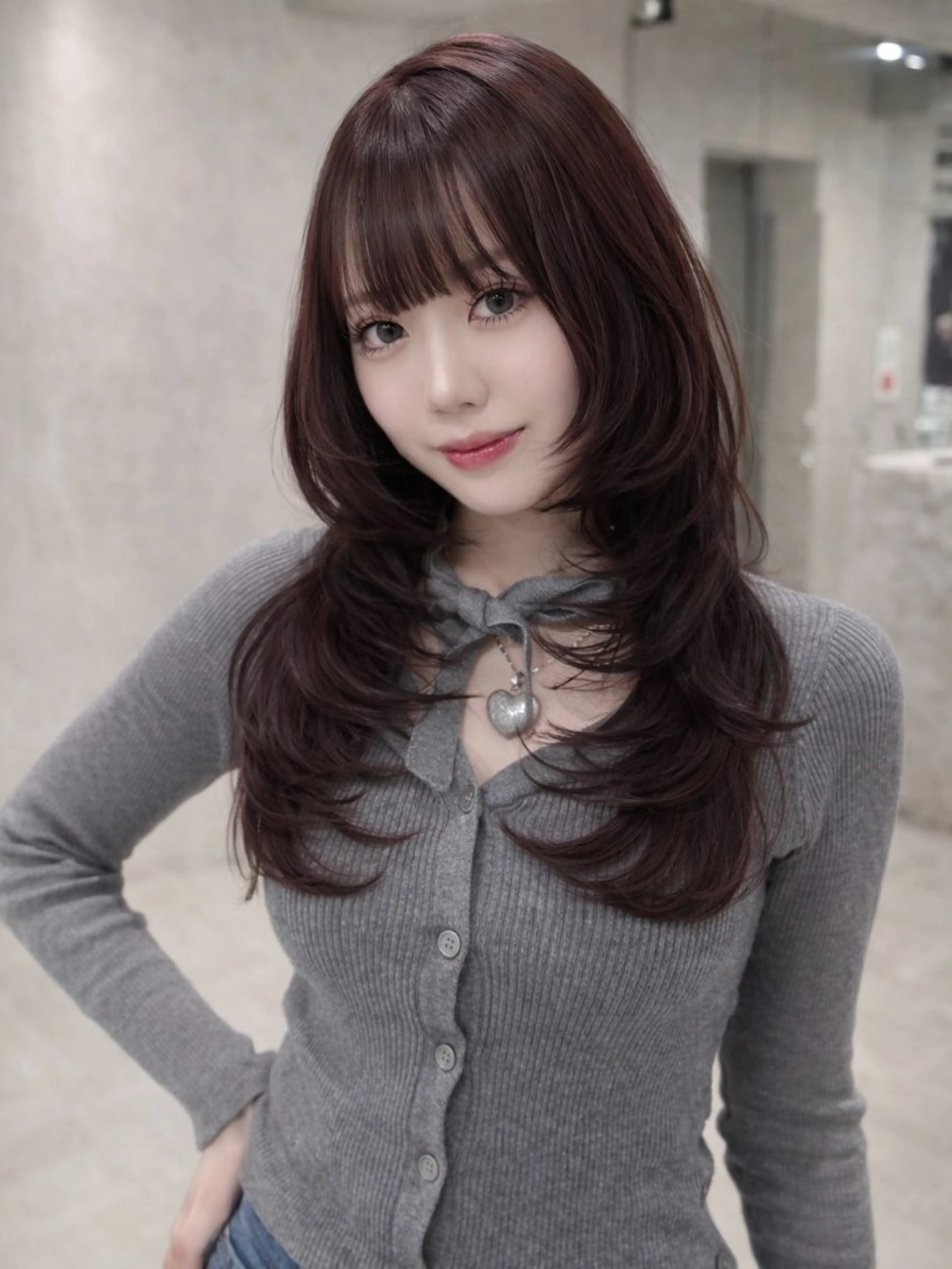 ロング カラー ヘアアレンジ カット ヘアカラー トリートメント ヘッドスパ ヘアセット 韓国レイヤーカット /韓国トレンドカラーのヘアスタイル