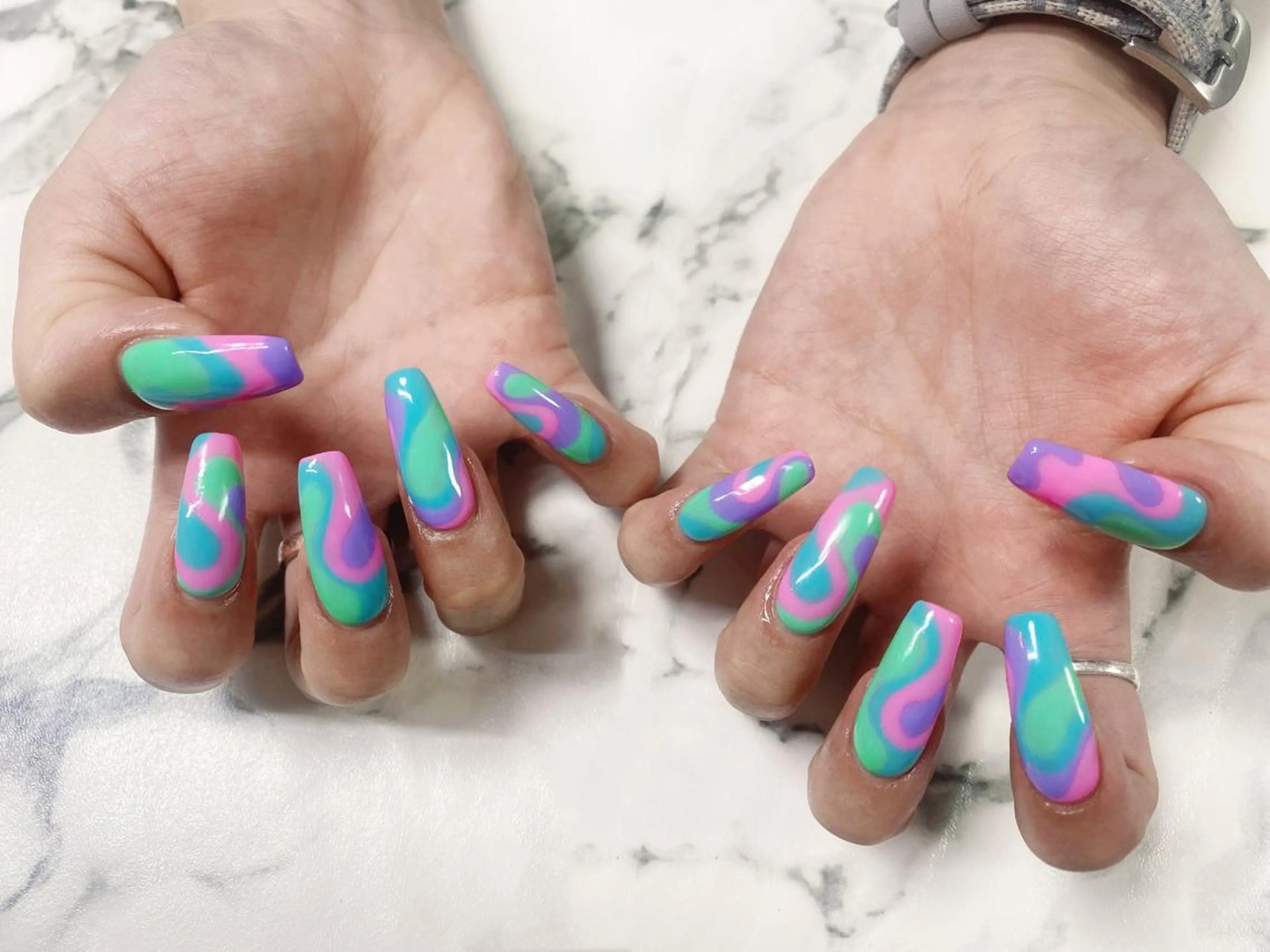 ロング カラー ネイル アートネイル 長さ出し Q Free nailsのネイルデザイン