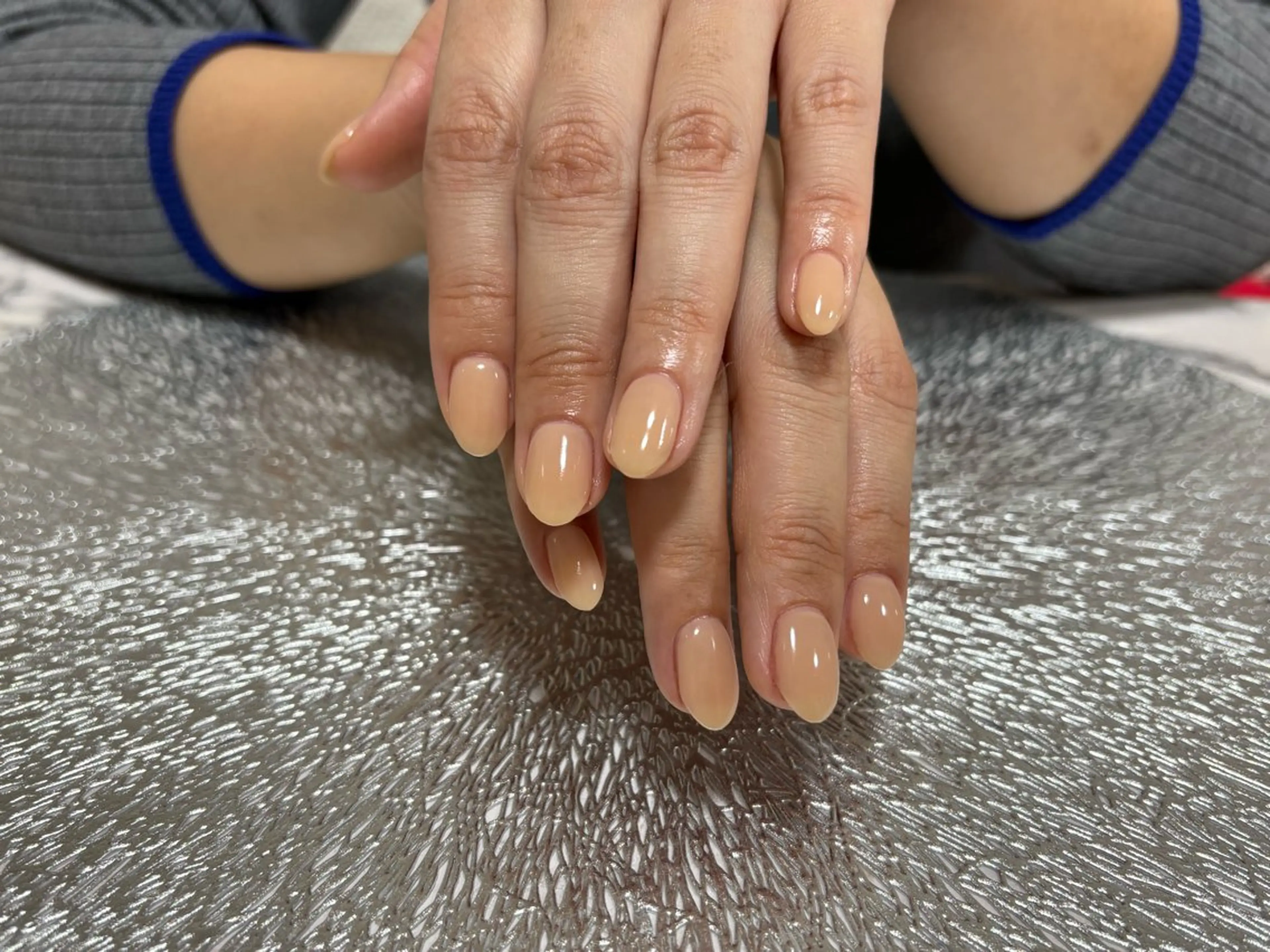 ネイル ラメ(グリッター) 持ち込み オフィスネイル ワンホンネイル 冬ネイル ♡Bivi♡自爪に 優しいネイルサロンのネイルデザイン