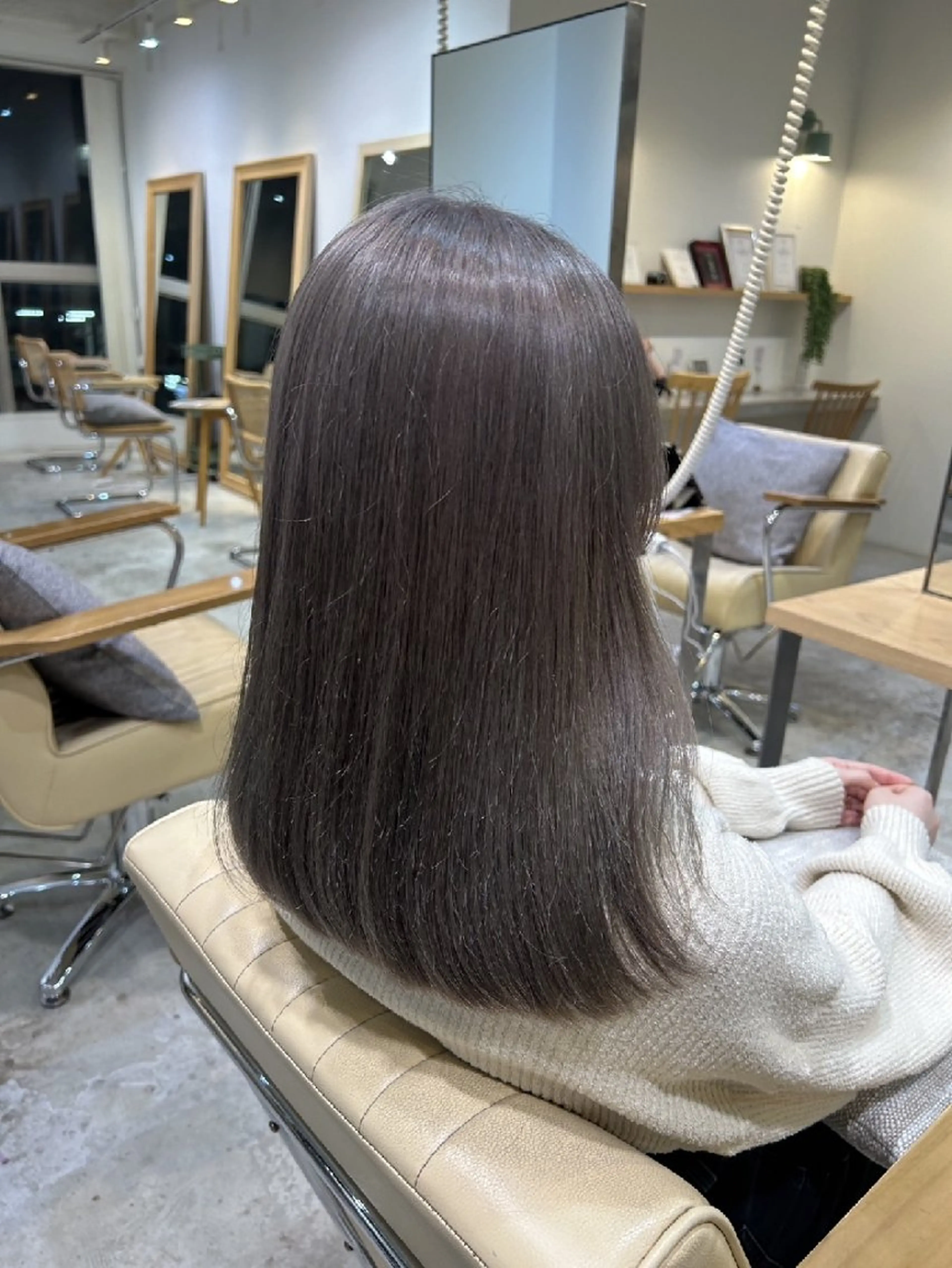 セミロング UCHIBORI NAMIのヘアスタイル