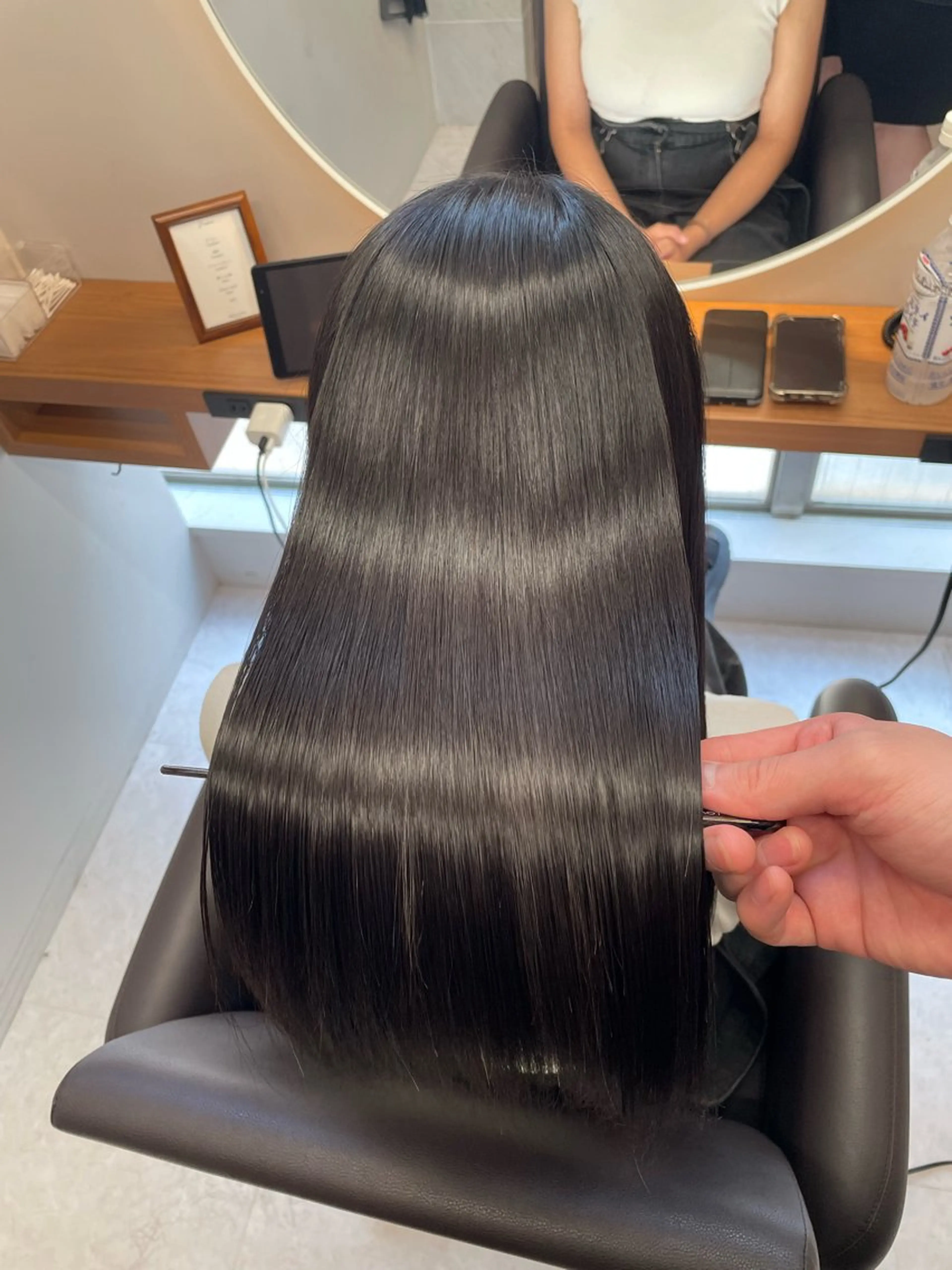 【縮毛矯正】縮毛矯正＋カット＋髪質改善トリートメントの写真