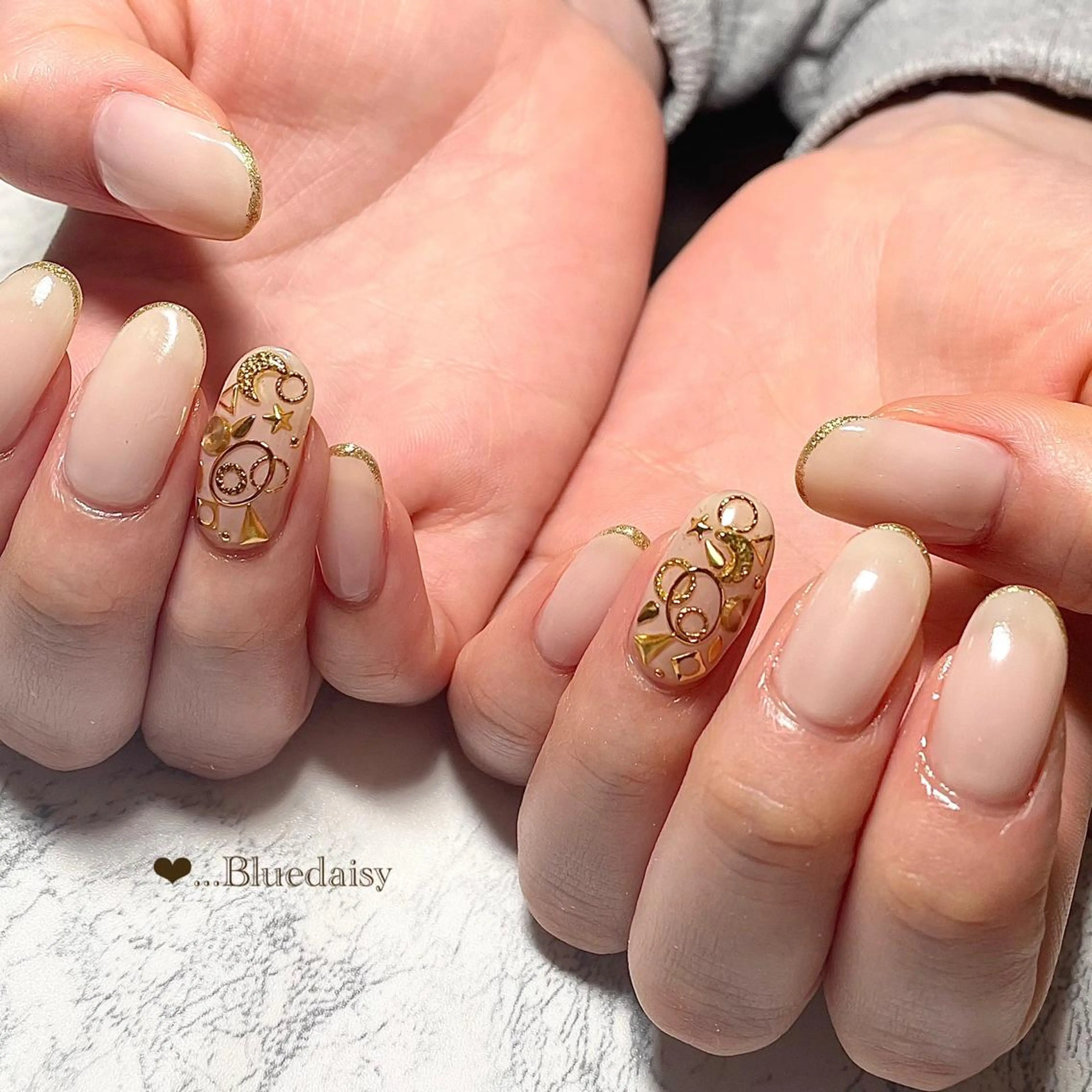 ネイル Blue daisy 栄本店のネイルデザイン