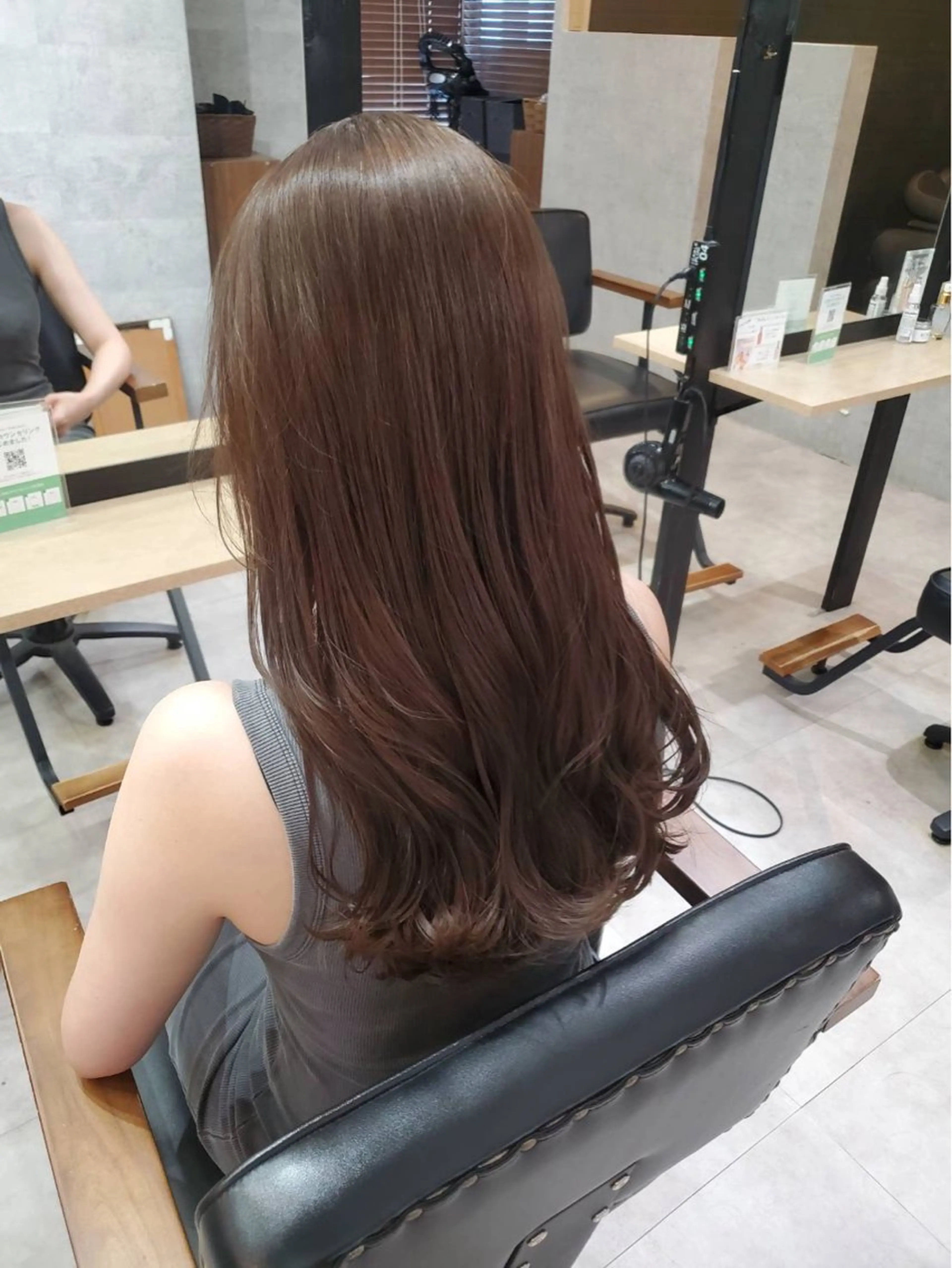 カラー 💕韓国艶出しヘア /HARUKAのヘアスタイル